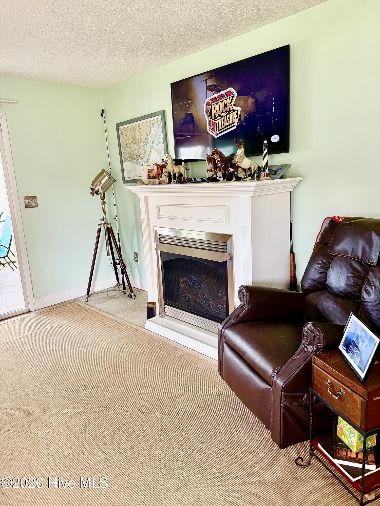 11D1B6AB-BAC2-4991-97DC-359C913FB365