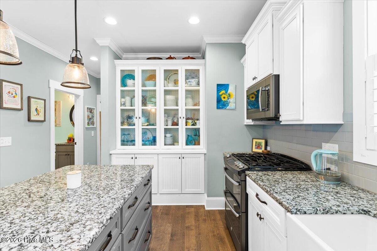 100547784 | Photo 23