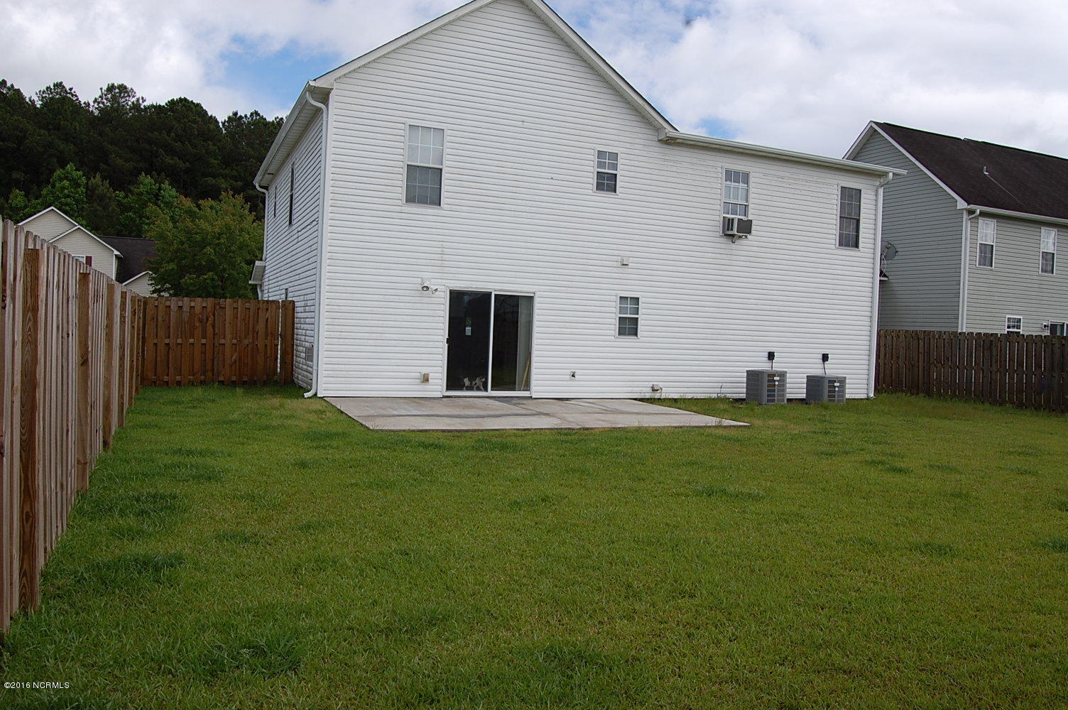 100540456 | Photo 23