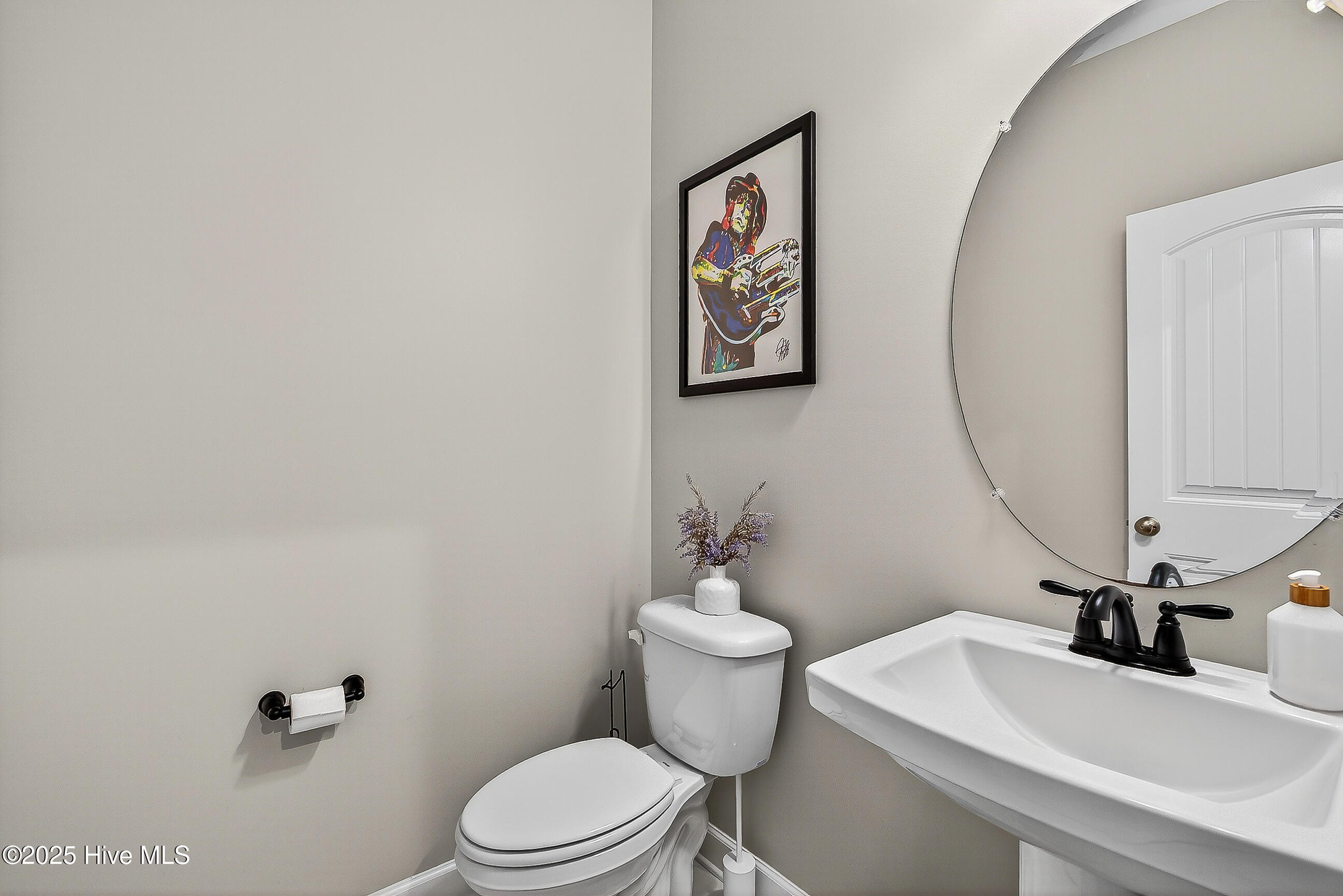 100539919 | Photo 17