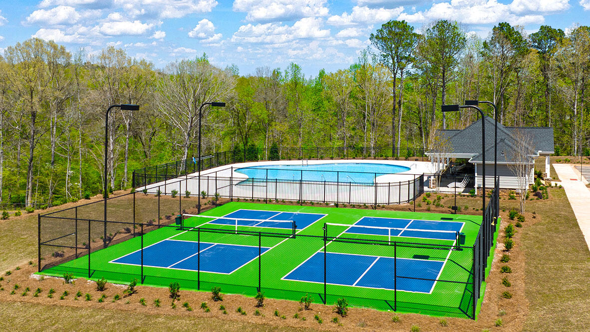 The Estates at Deer Hollow Tennis April