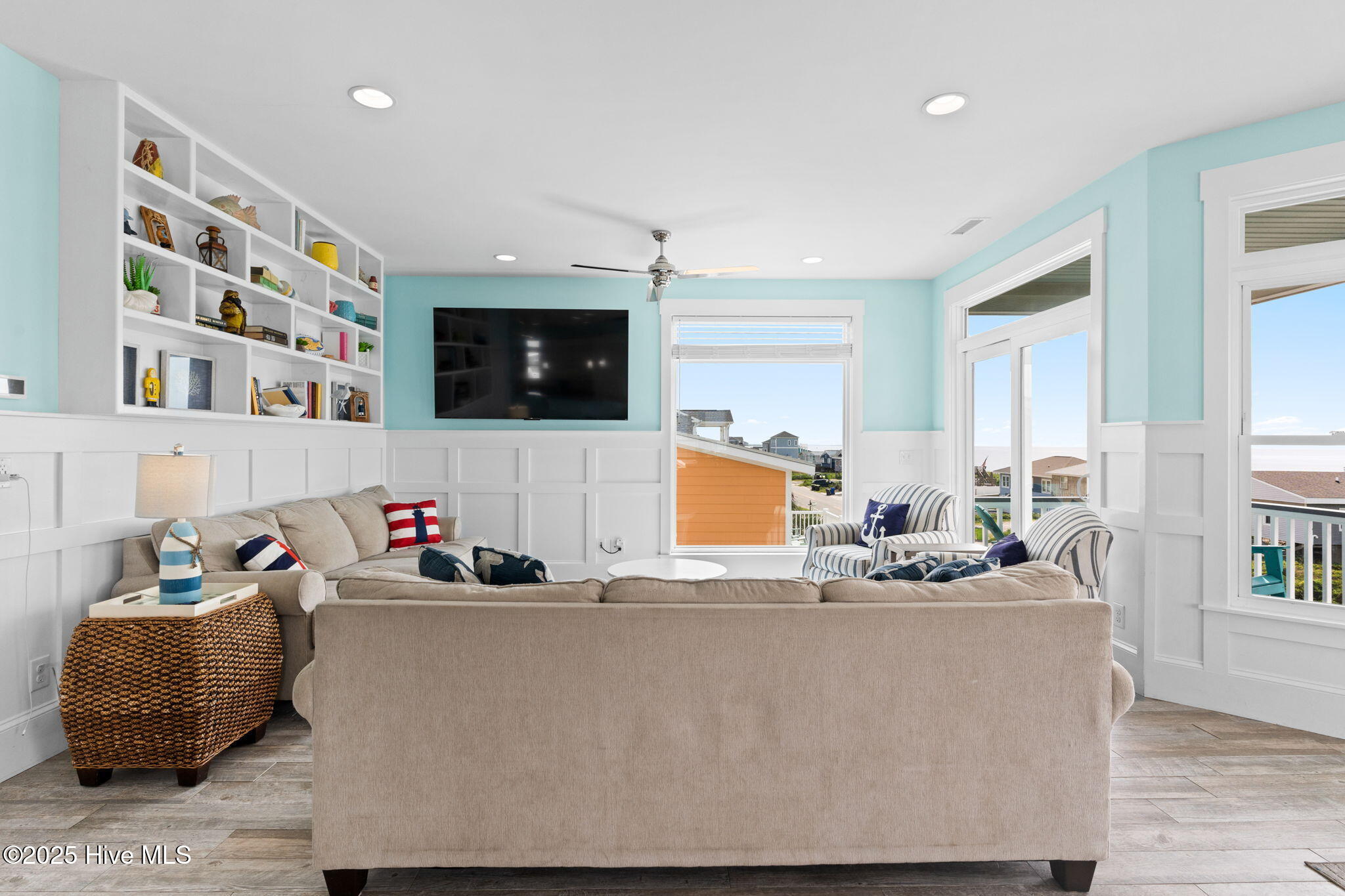 100528214 | Photo 18