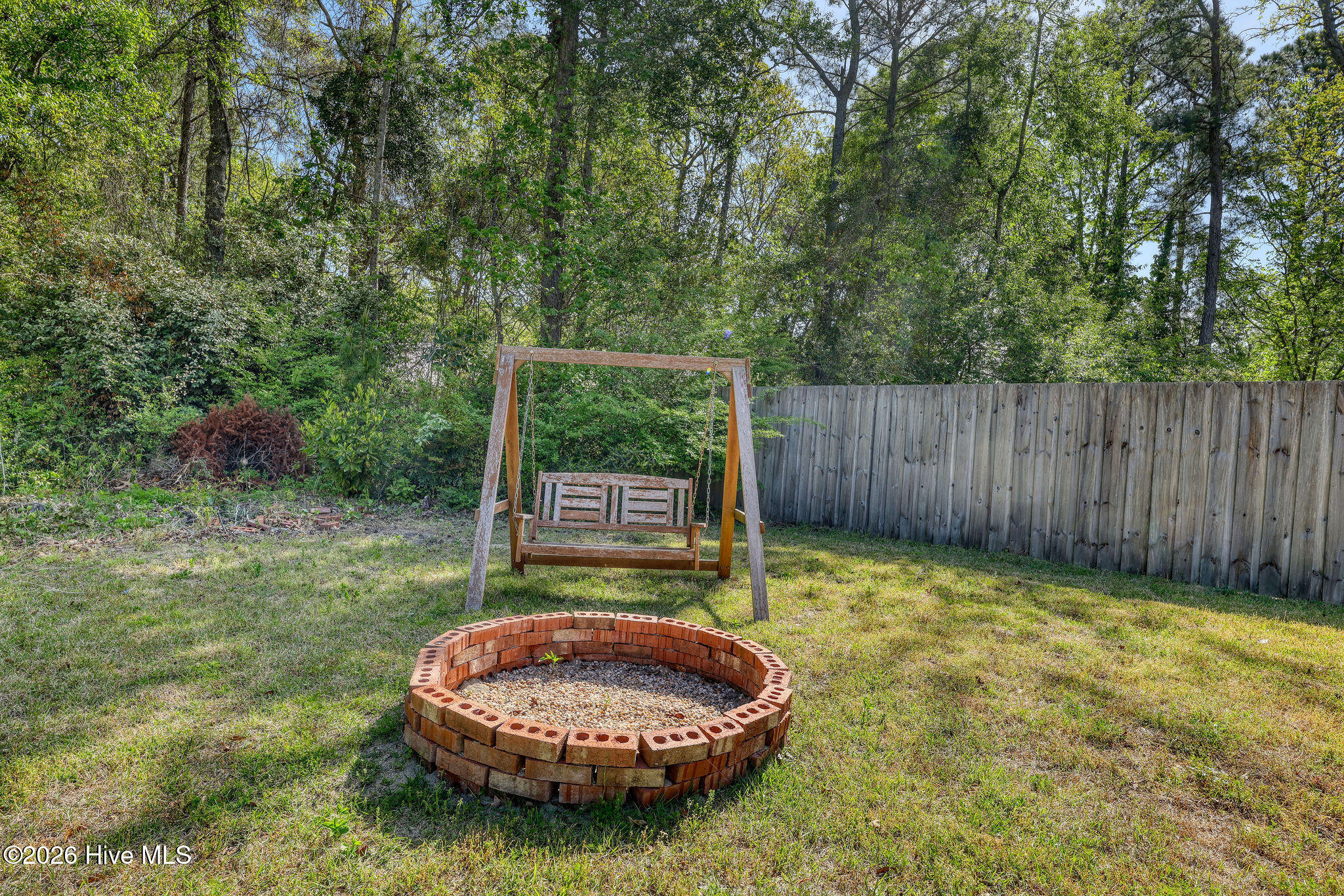 100565672 | Photo 53