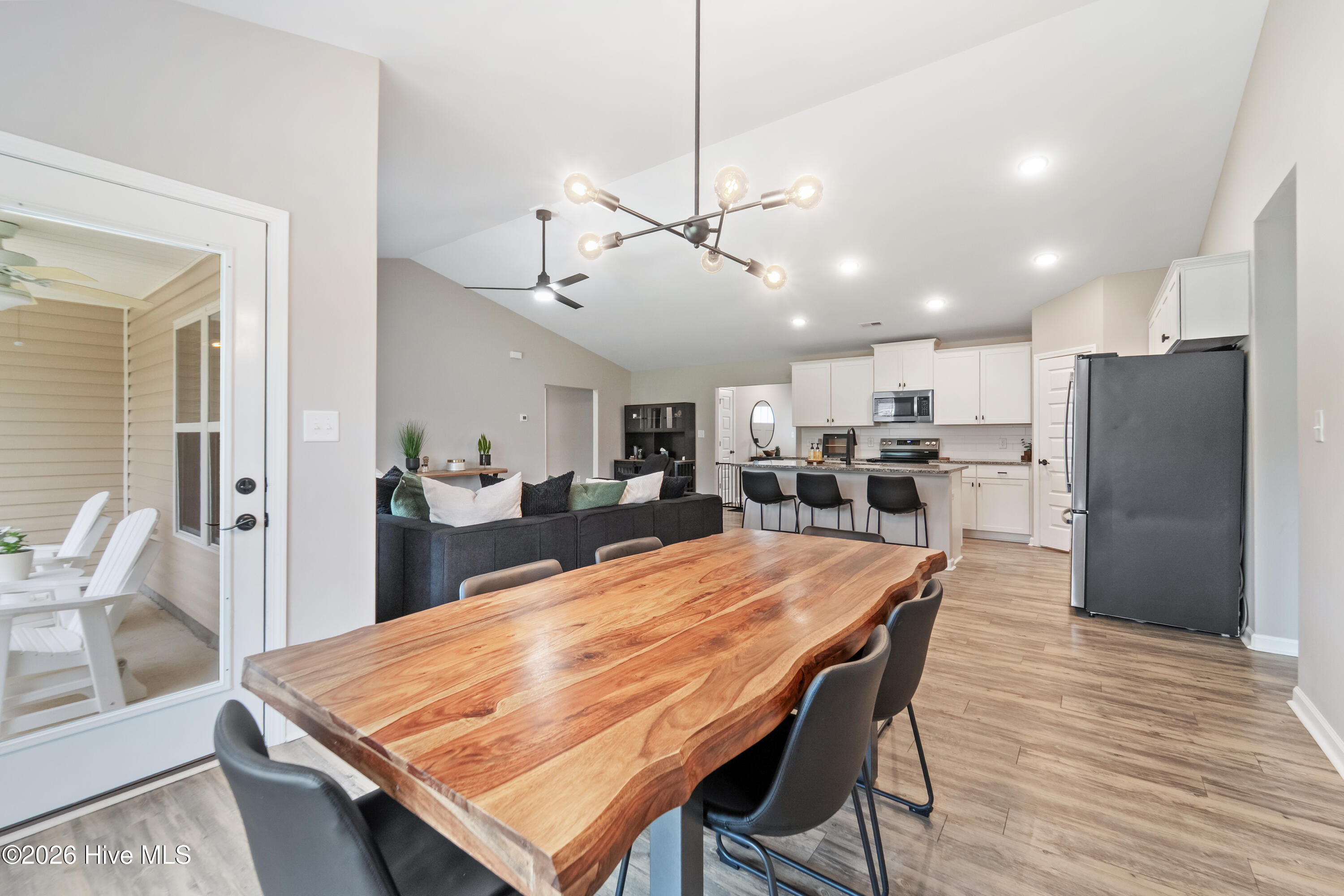242 Legacy Lane,Newport
