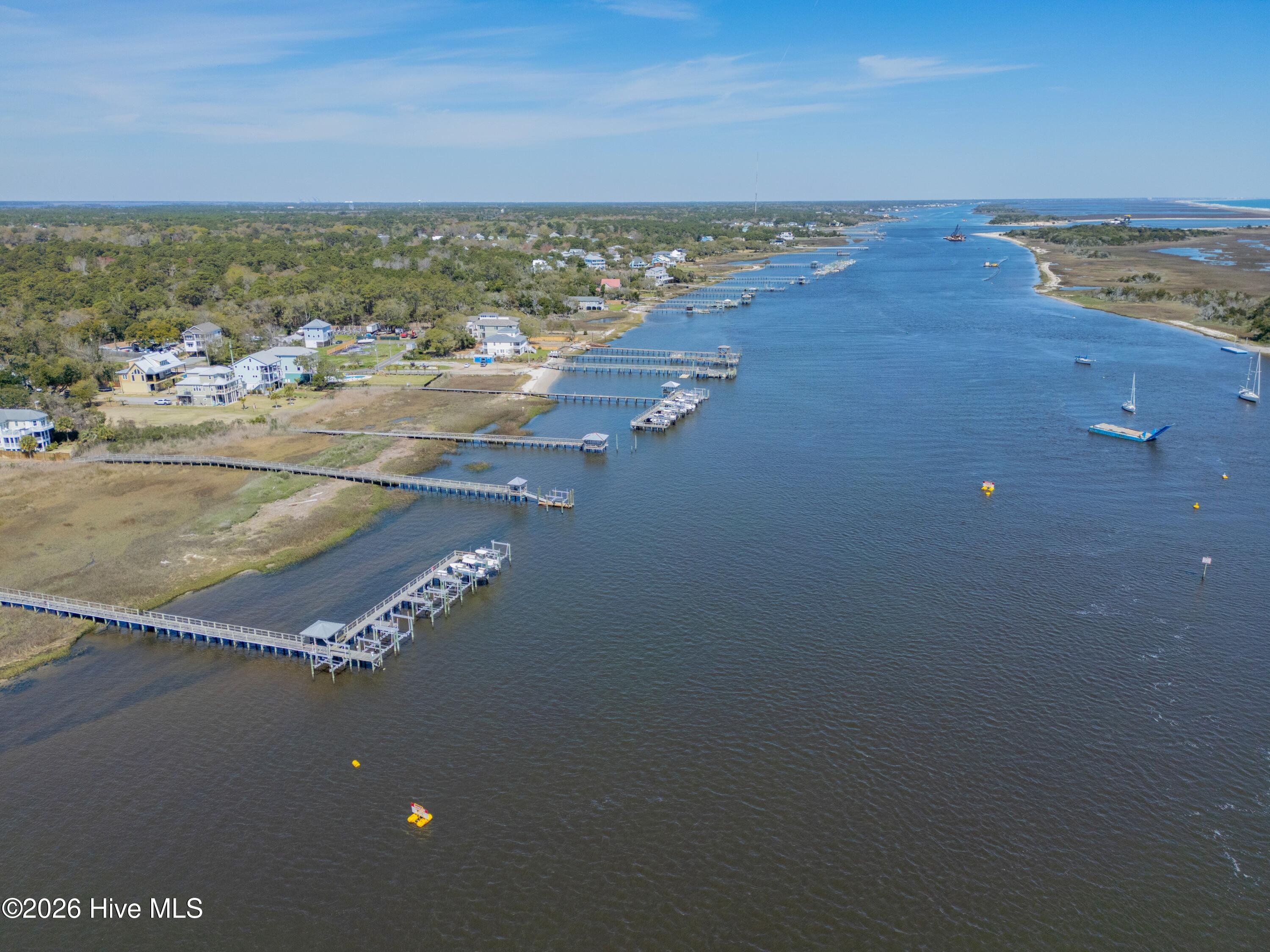 100562044 | Photo 12