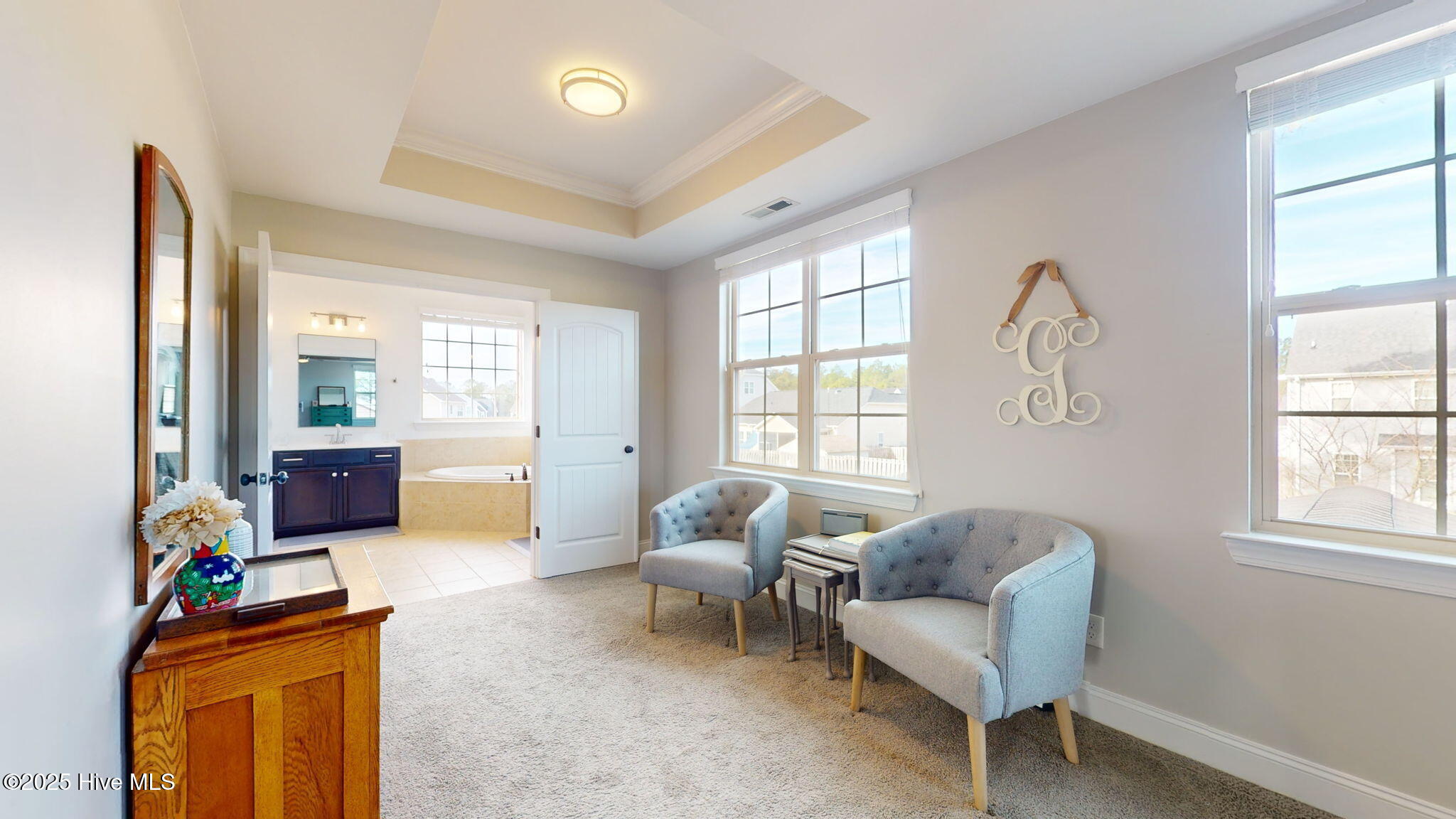 100530169 | Photo 41