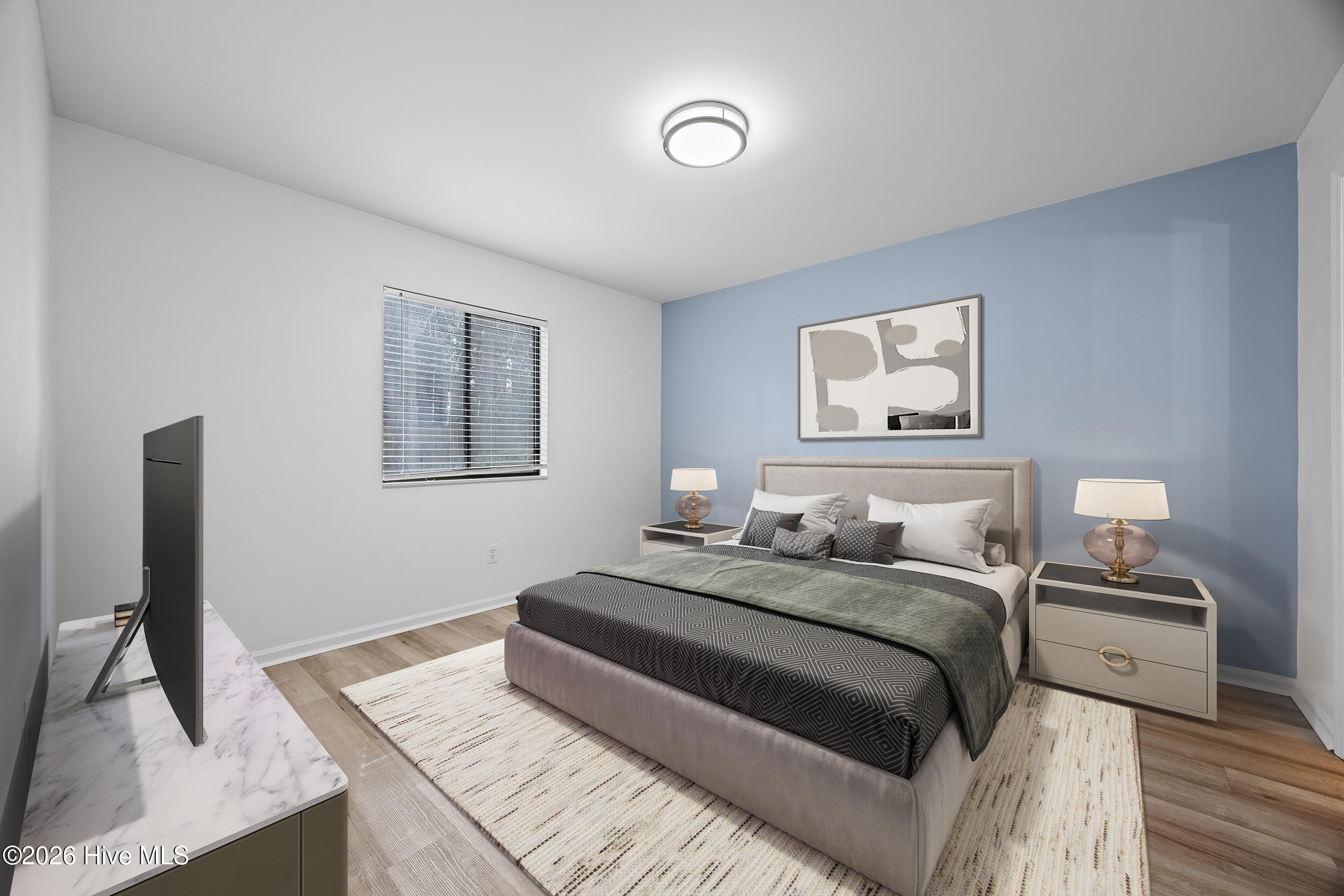 100557067 | Photo 13