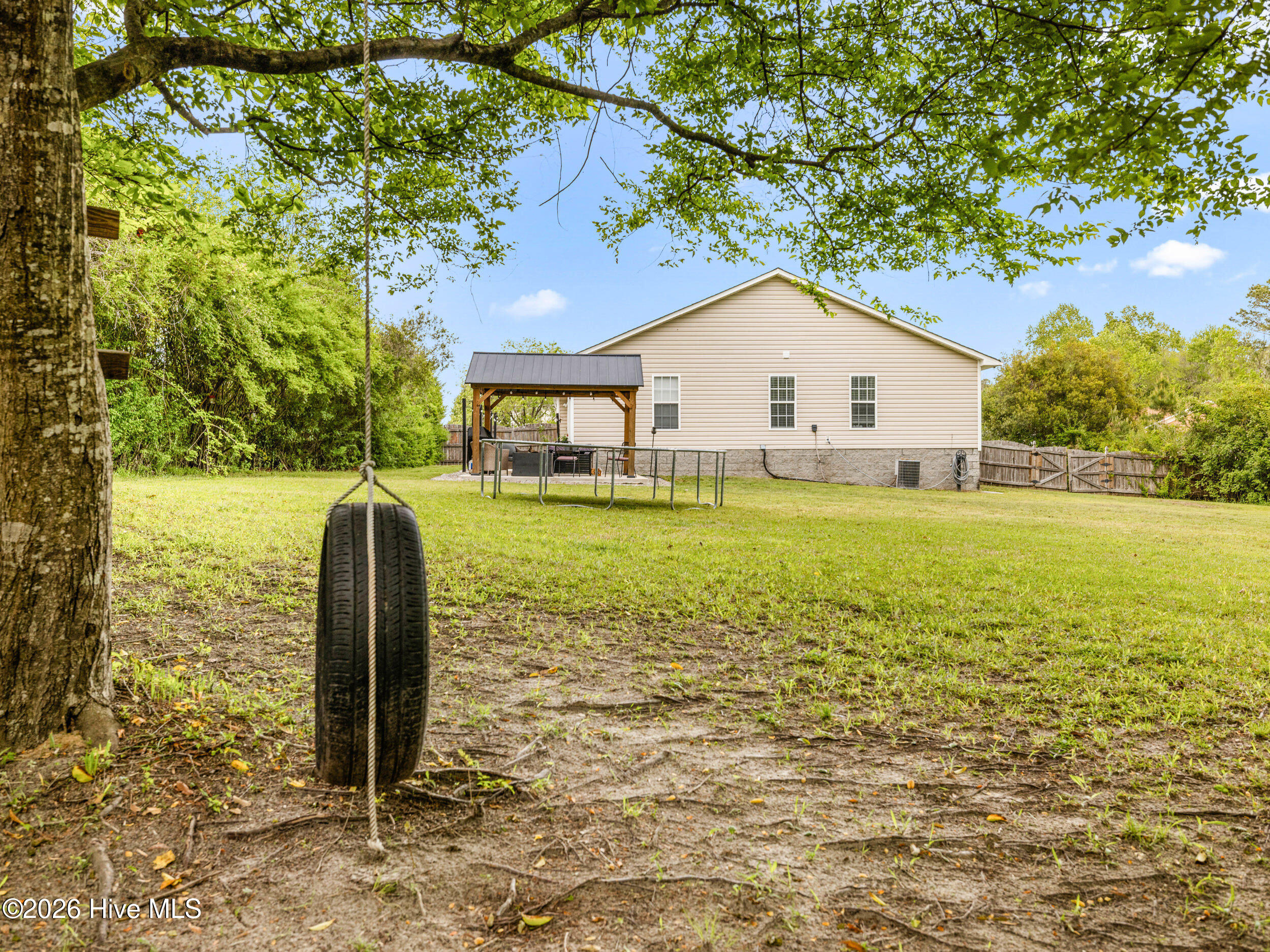 100567636 | Photo 39