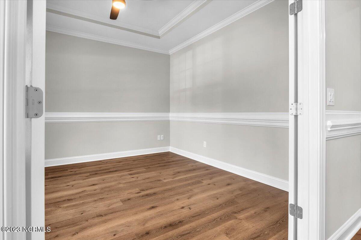 100524155 | Photo 14