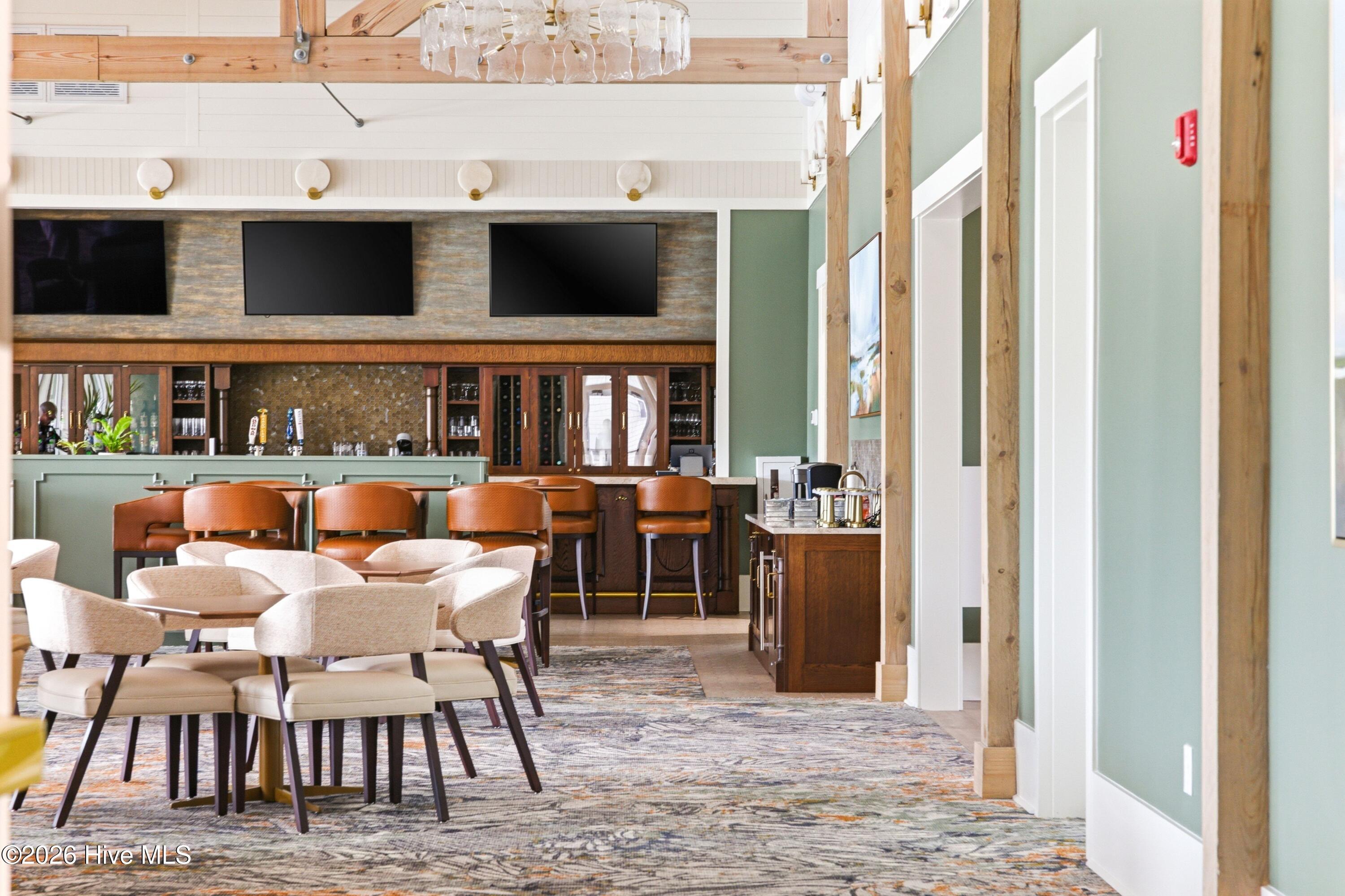 100530146 | Photo 67