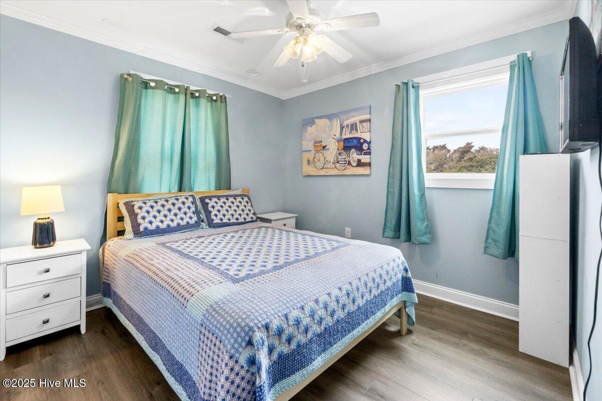 100493245 | Photo 23