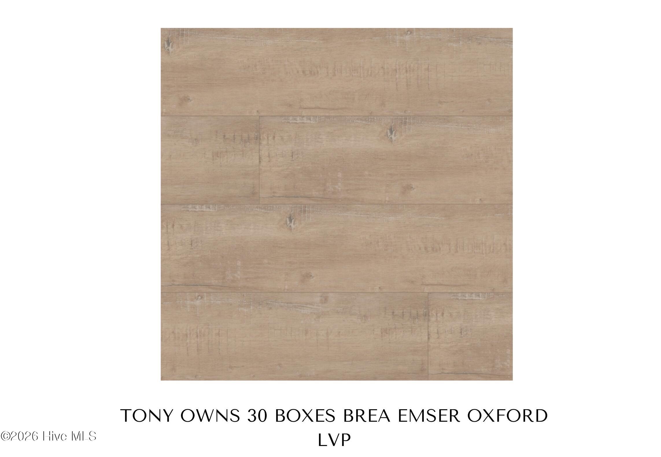 100561387 | Photo 27