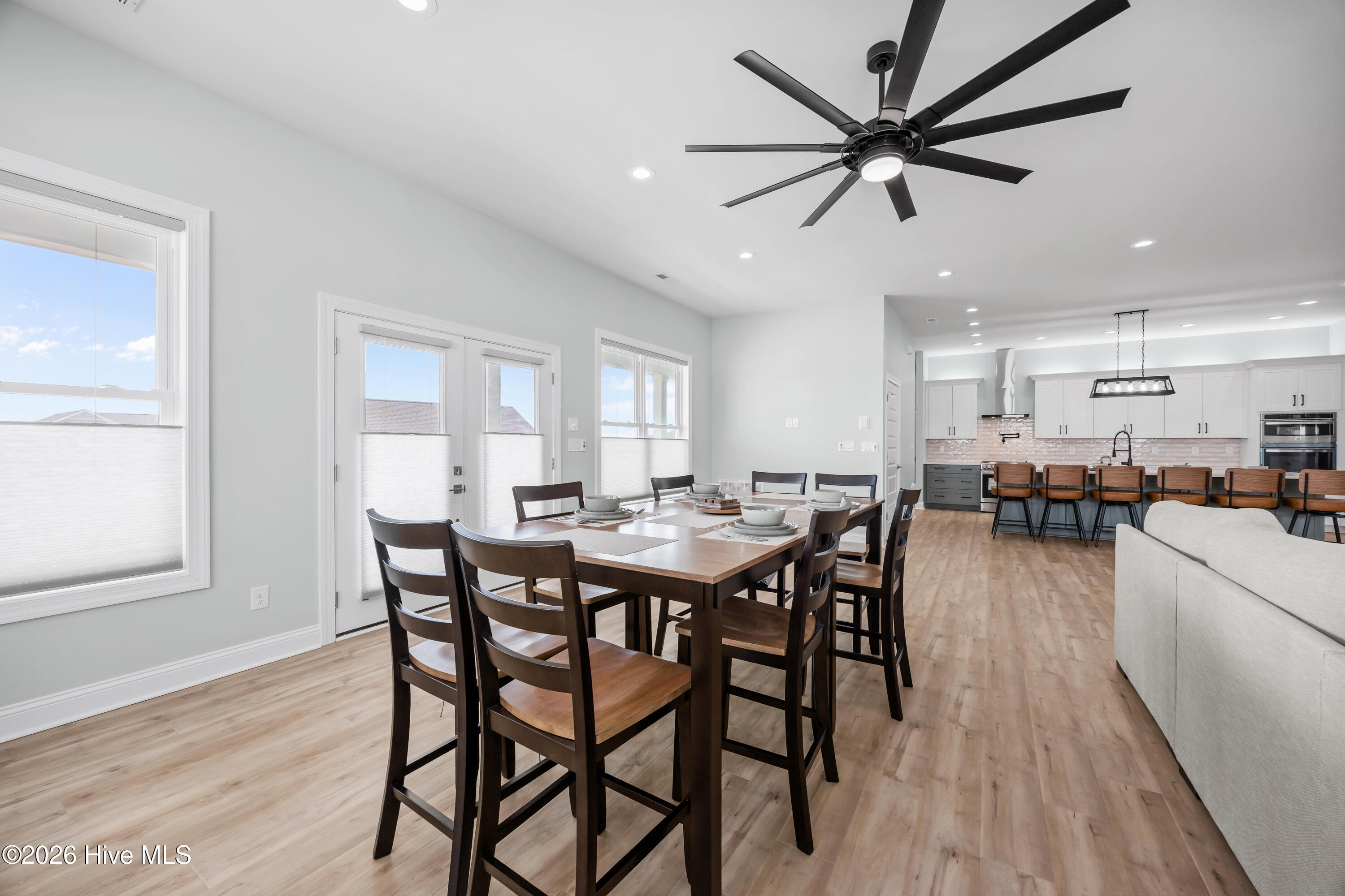 104 E Seaview Drive, Emerald Isle, NC, 28594