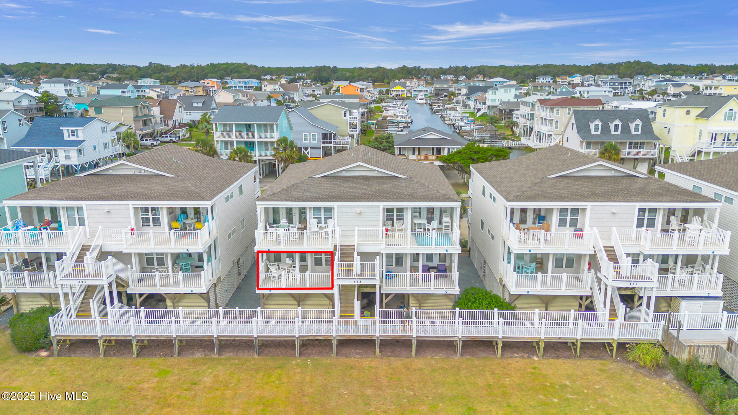 100538531 | Photo 25