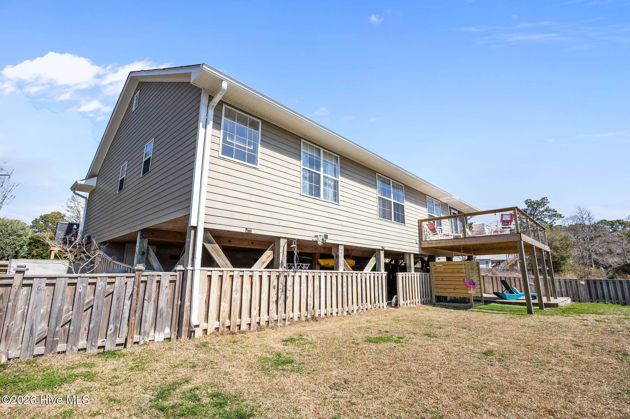 100559515 | Photo 39