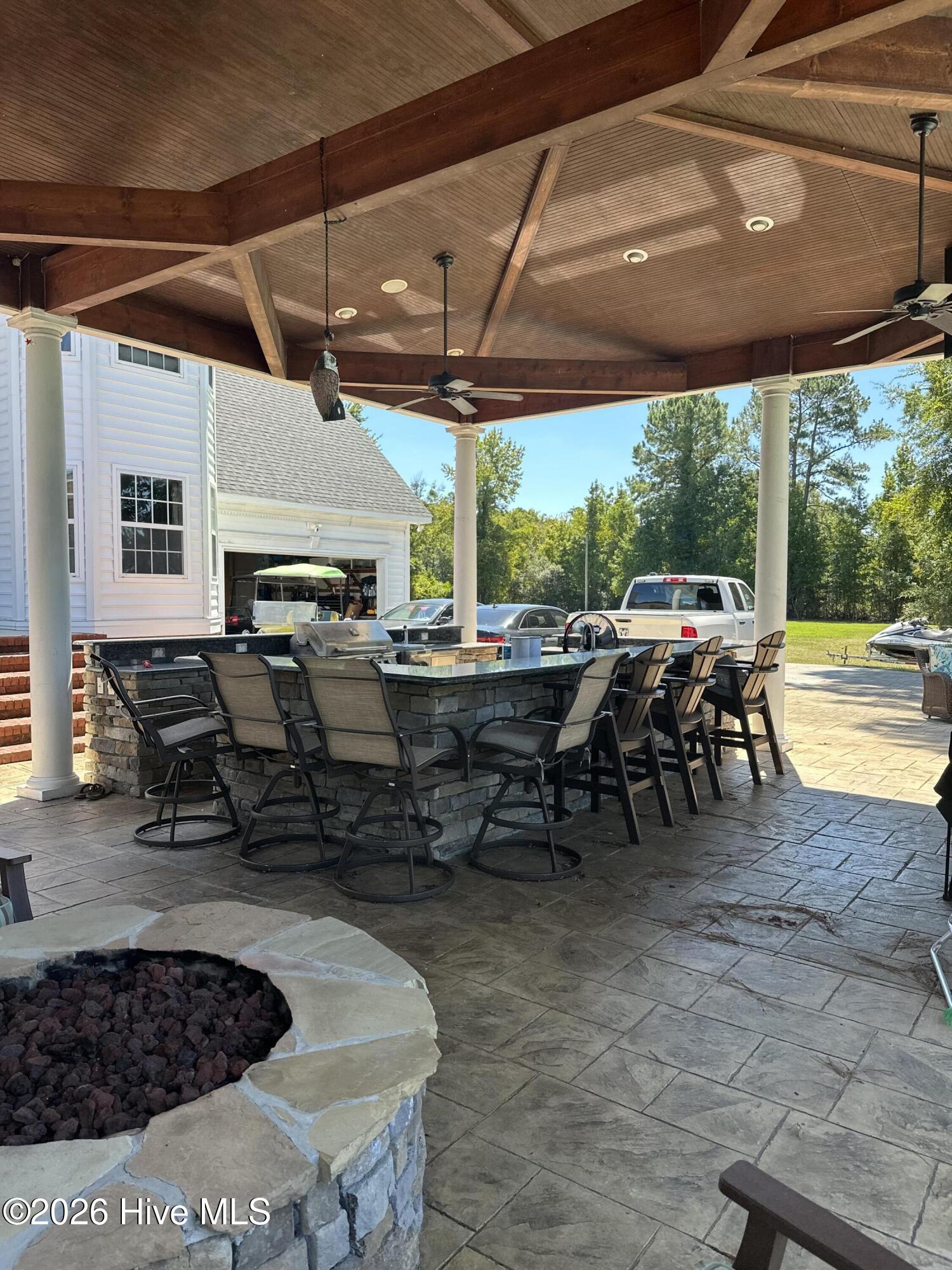 Homes for sale in Lake Waccamaw, NC | 2770 Bella Coola Rd, Lake Waccamaw, NC 28450 | MLS# 100552030