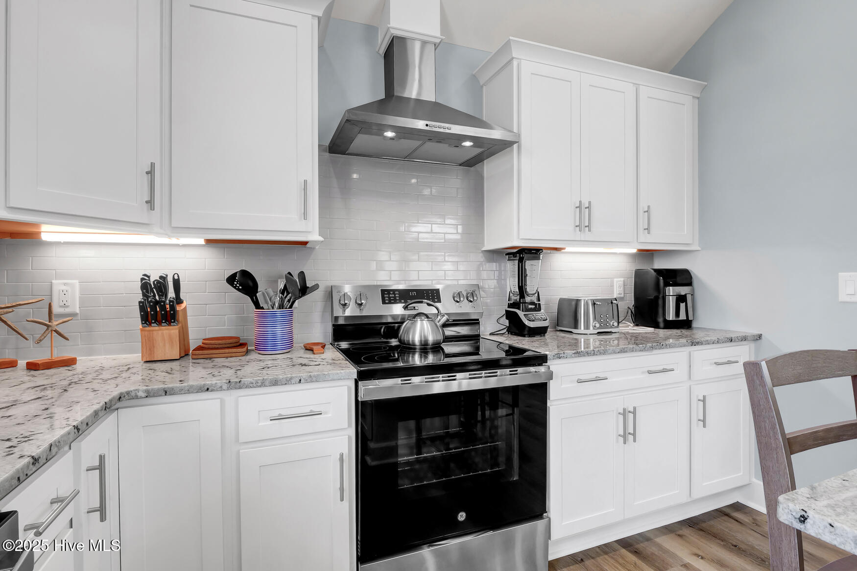 100544154 | Photo 13