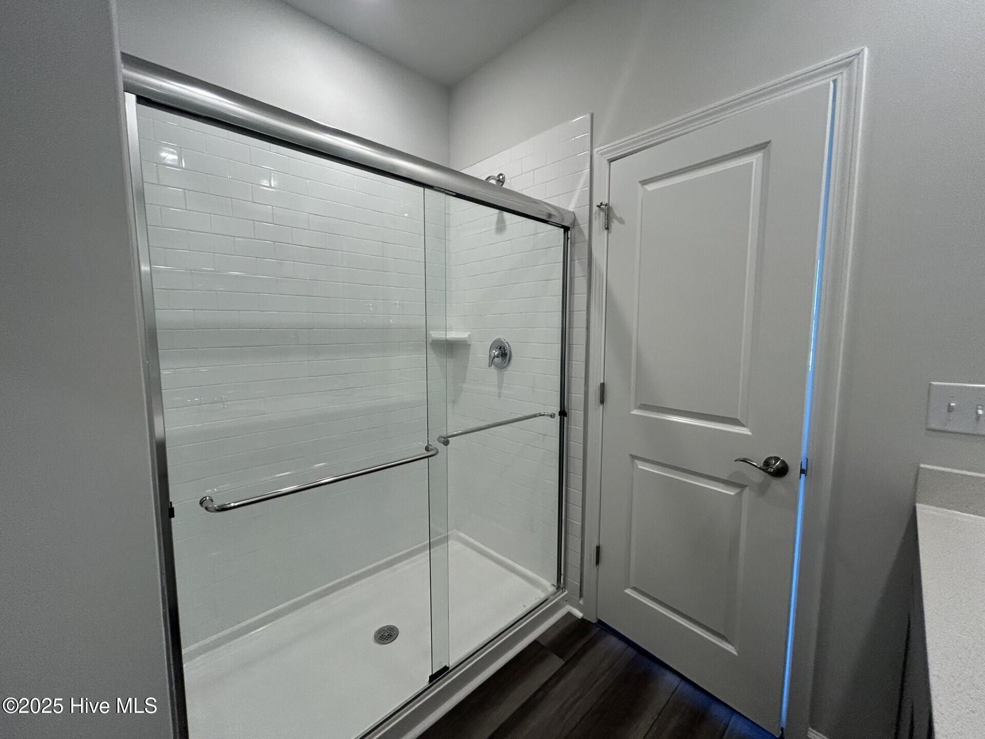 100525039 | Photo 27