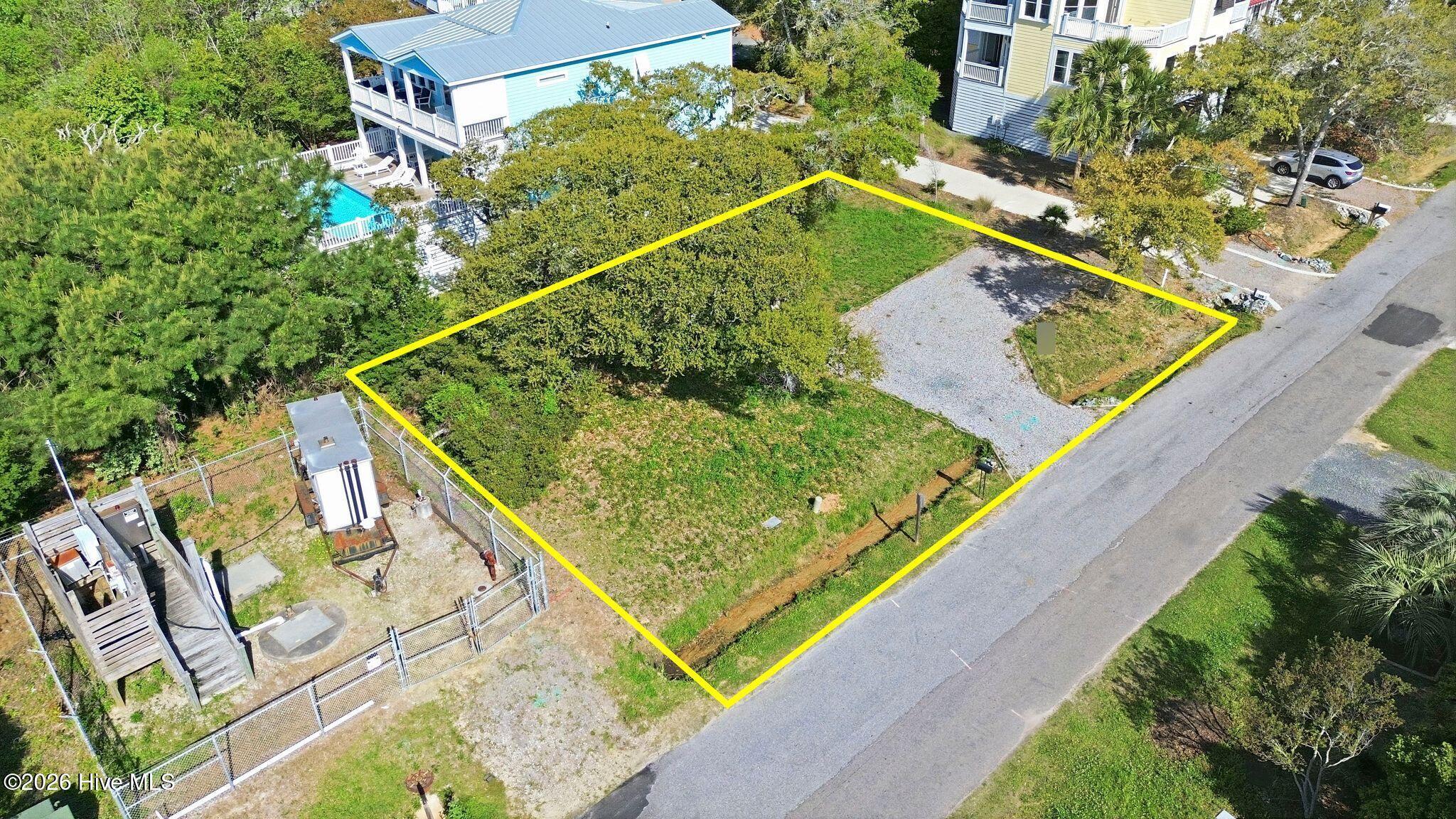 100565841 | Photo 10