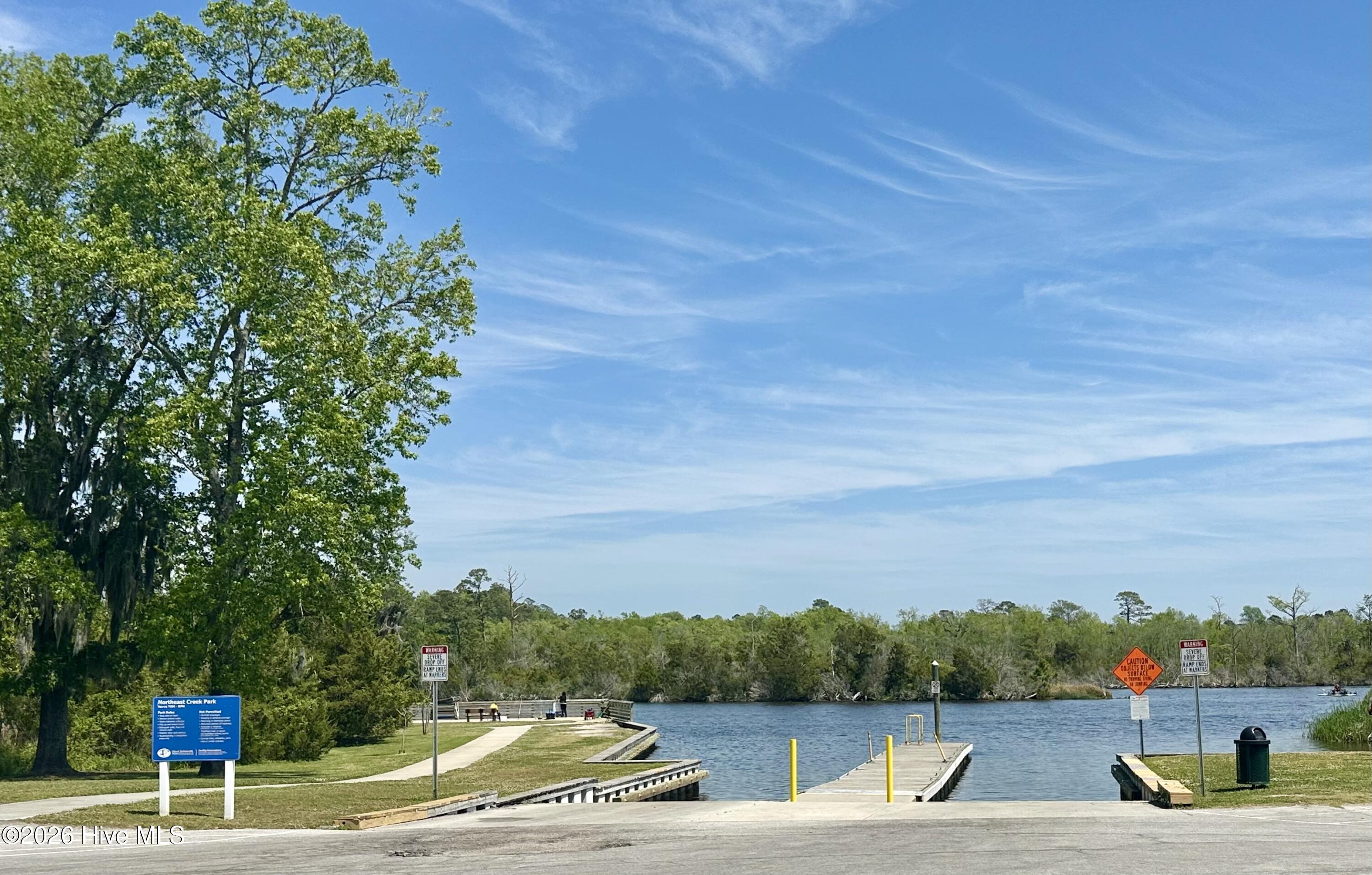 100567713 | Photo 32