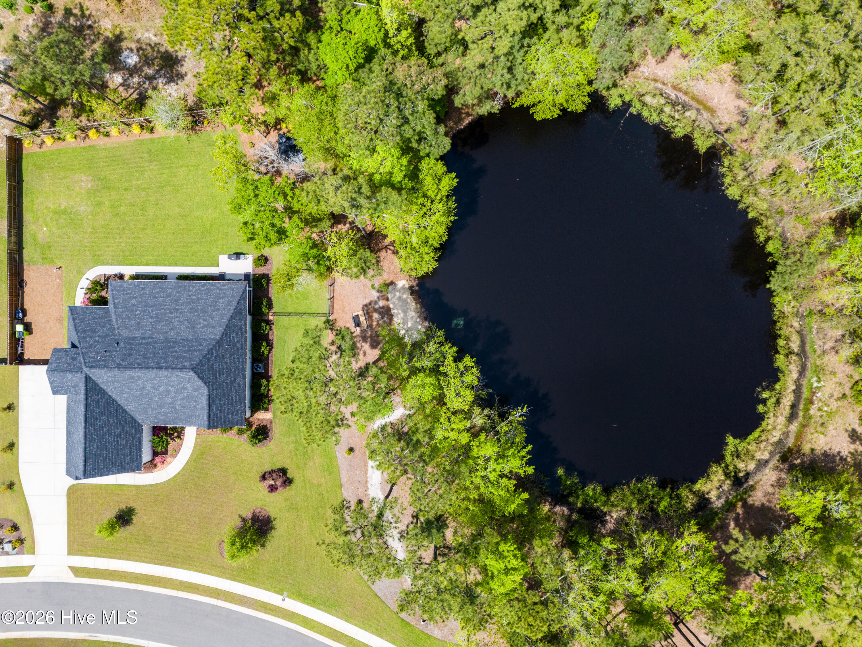 100567366 | Photo 54