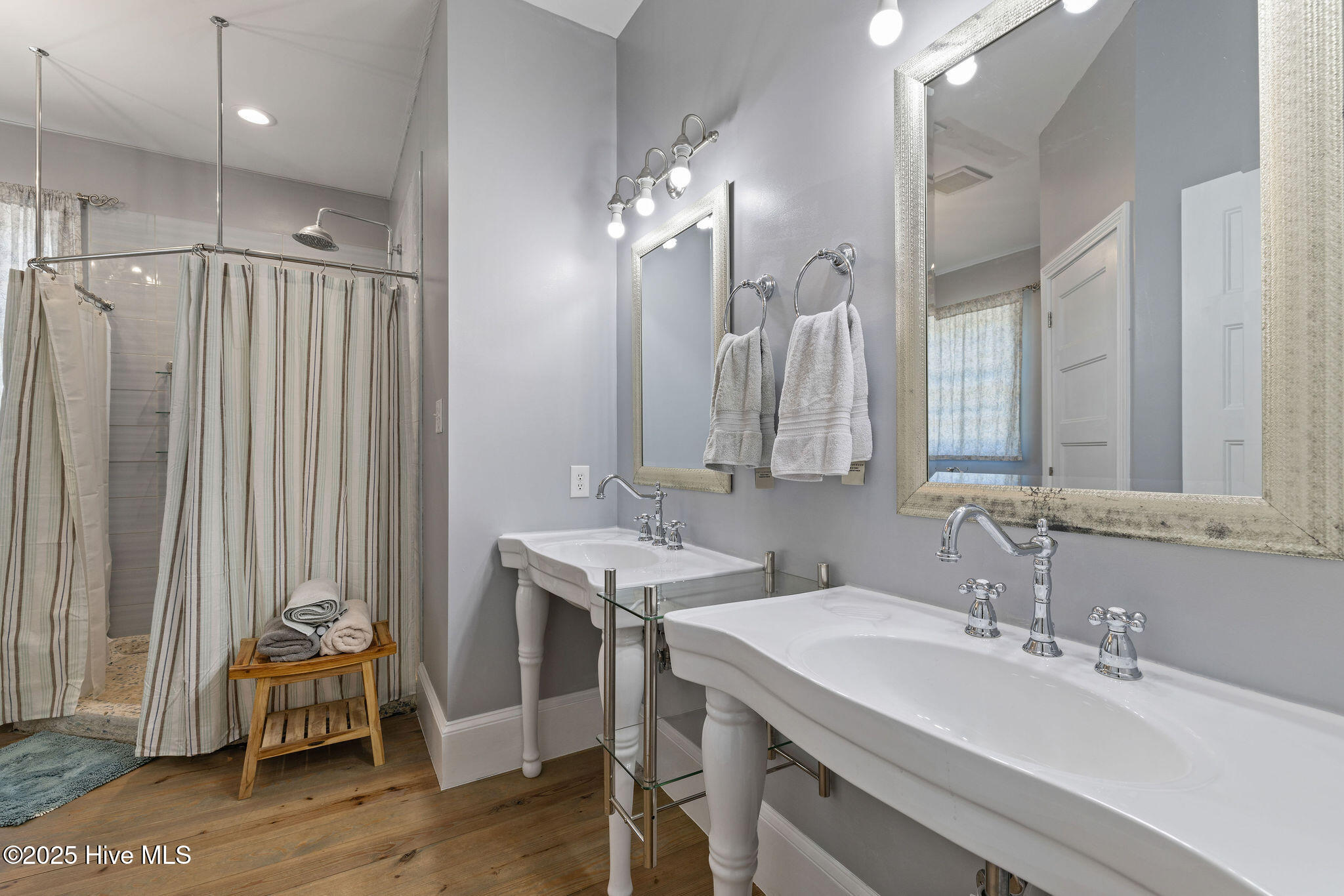 Two Vanities