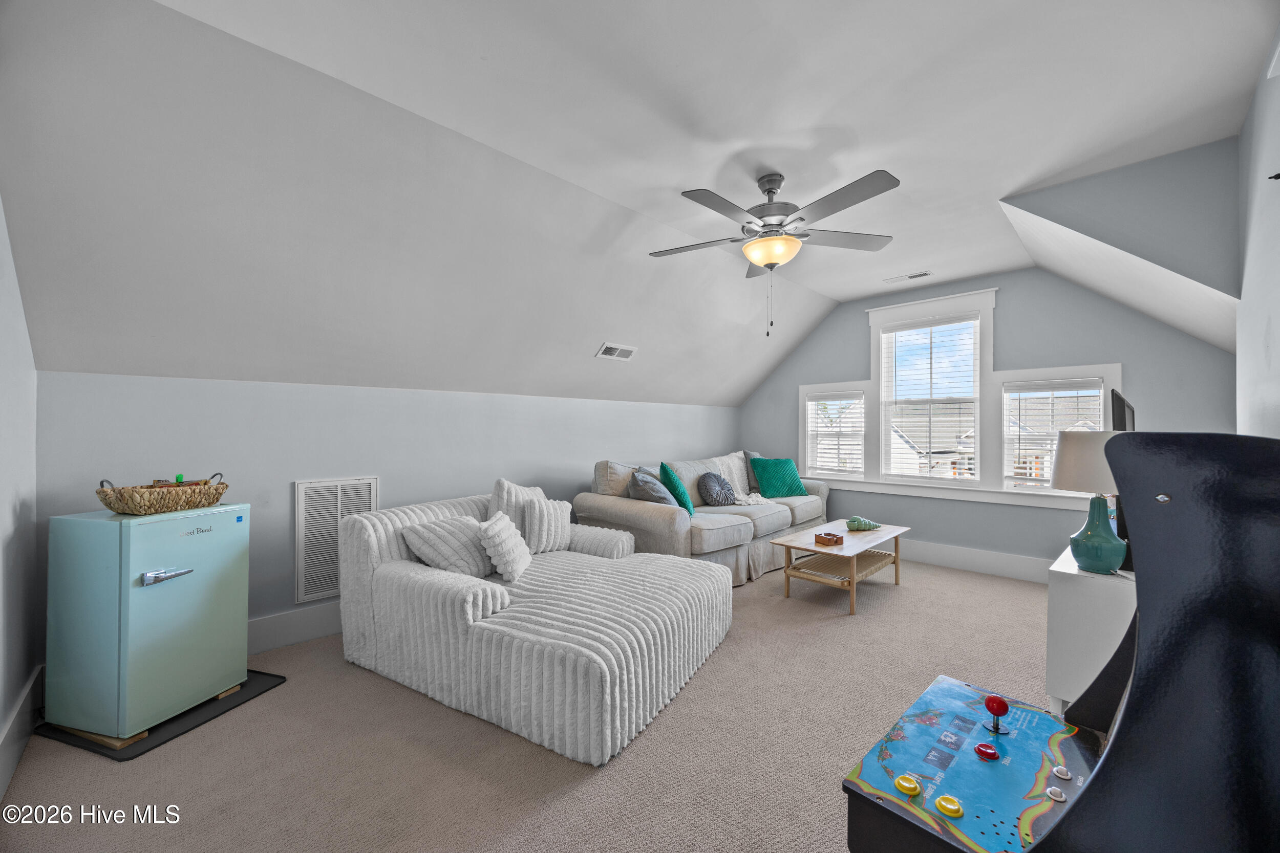 100555433 | Photo 54