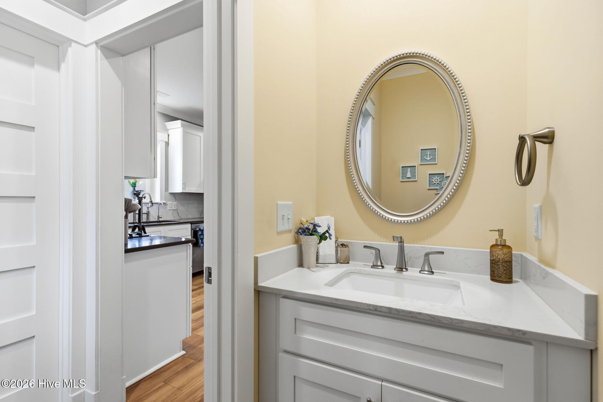 100556954 | Photo 16