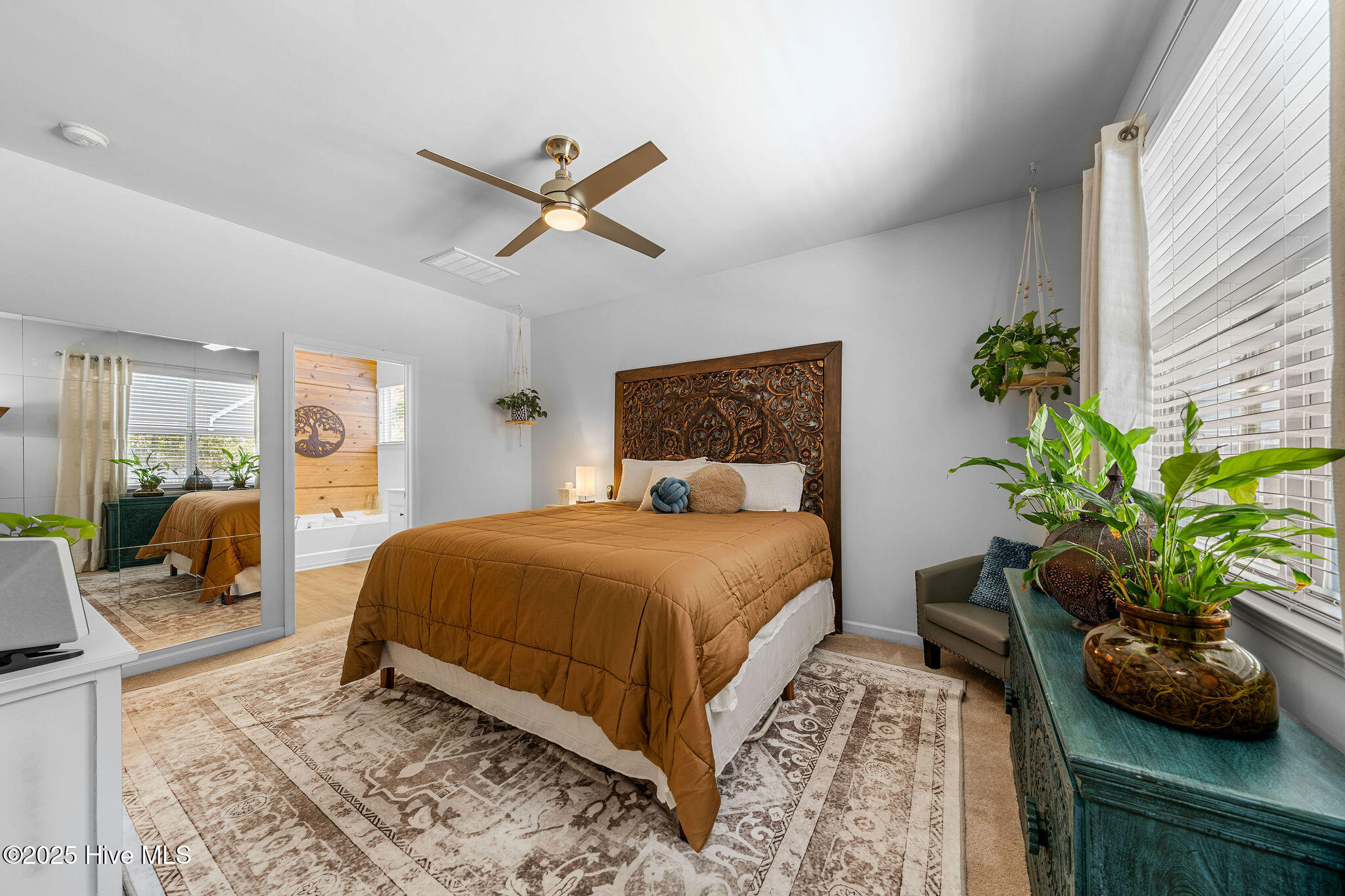 100539651 | Photo 29