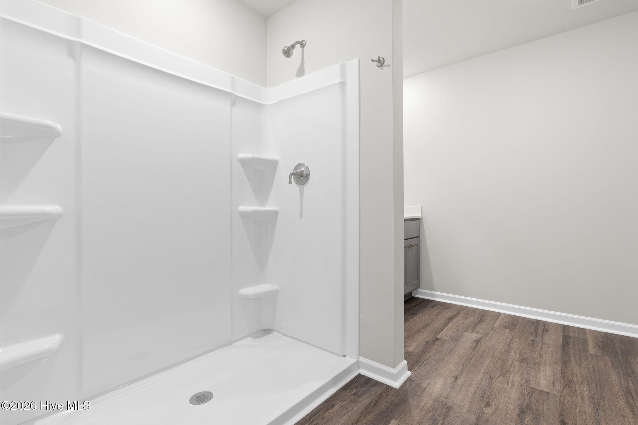 100546266 | Photo 21