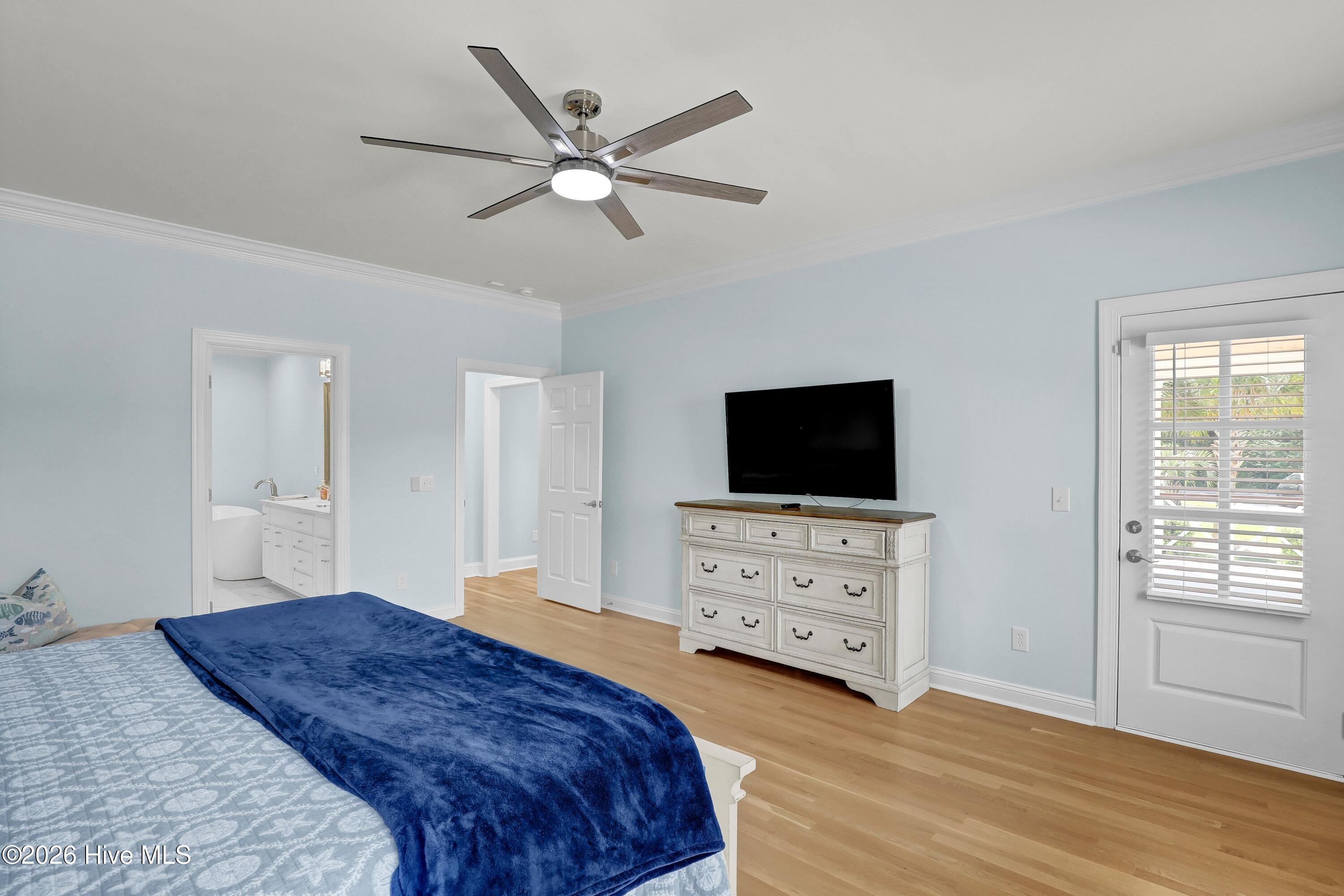 100567806 | Photo 29