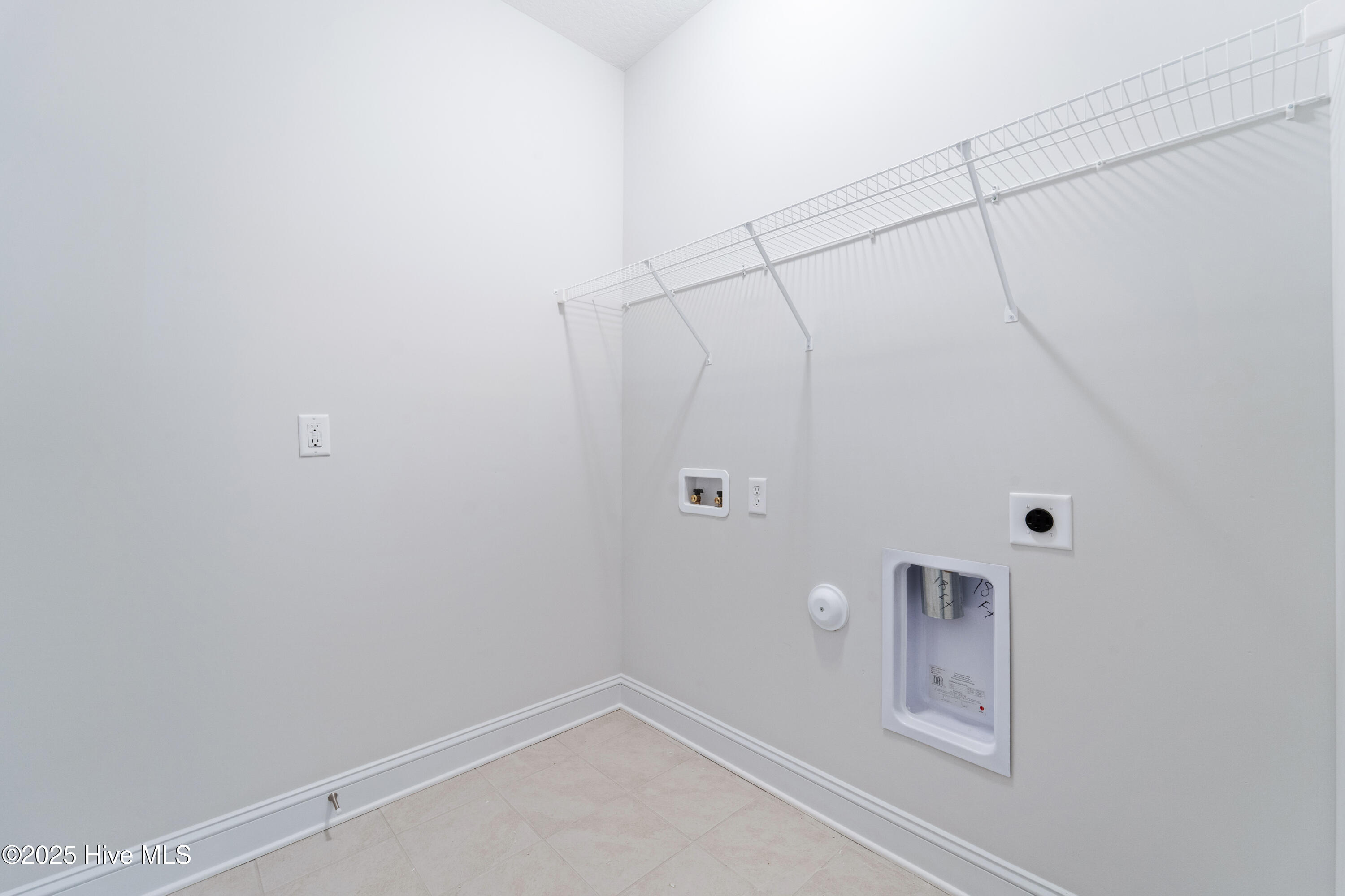 100525564 | Photo 27