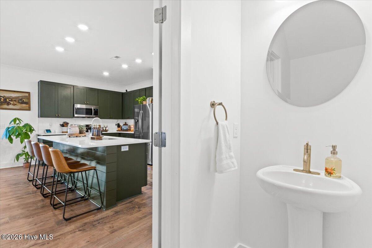 100559815 | Photo 10