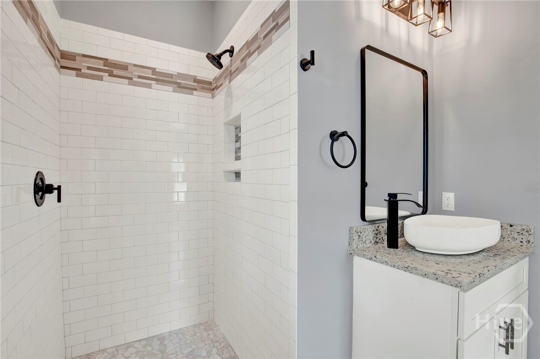 1012 Atlantic, Savannah, GA, 31401