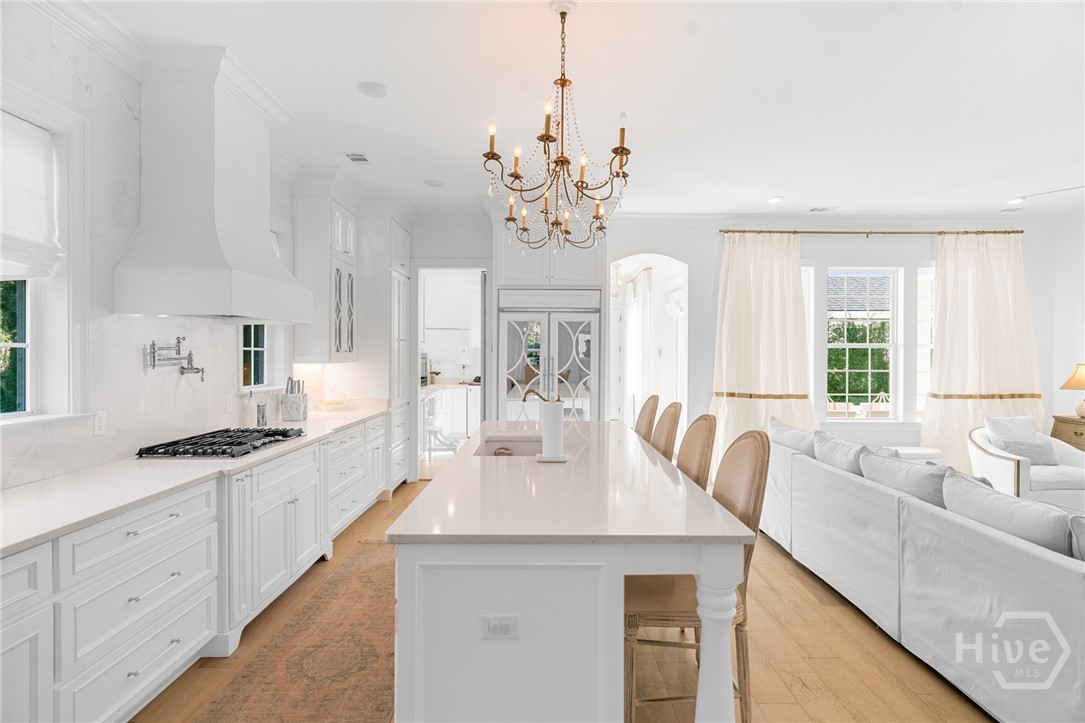 723 E Victory Drive, Savannah, GA, 31405