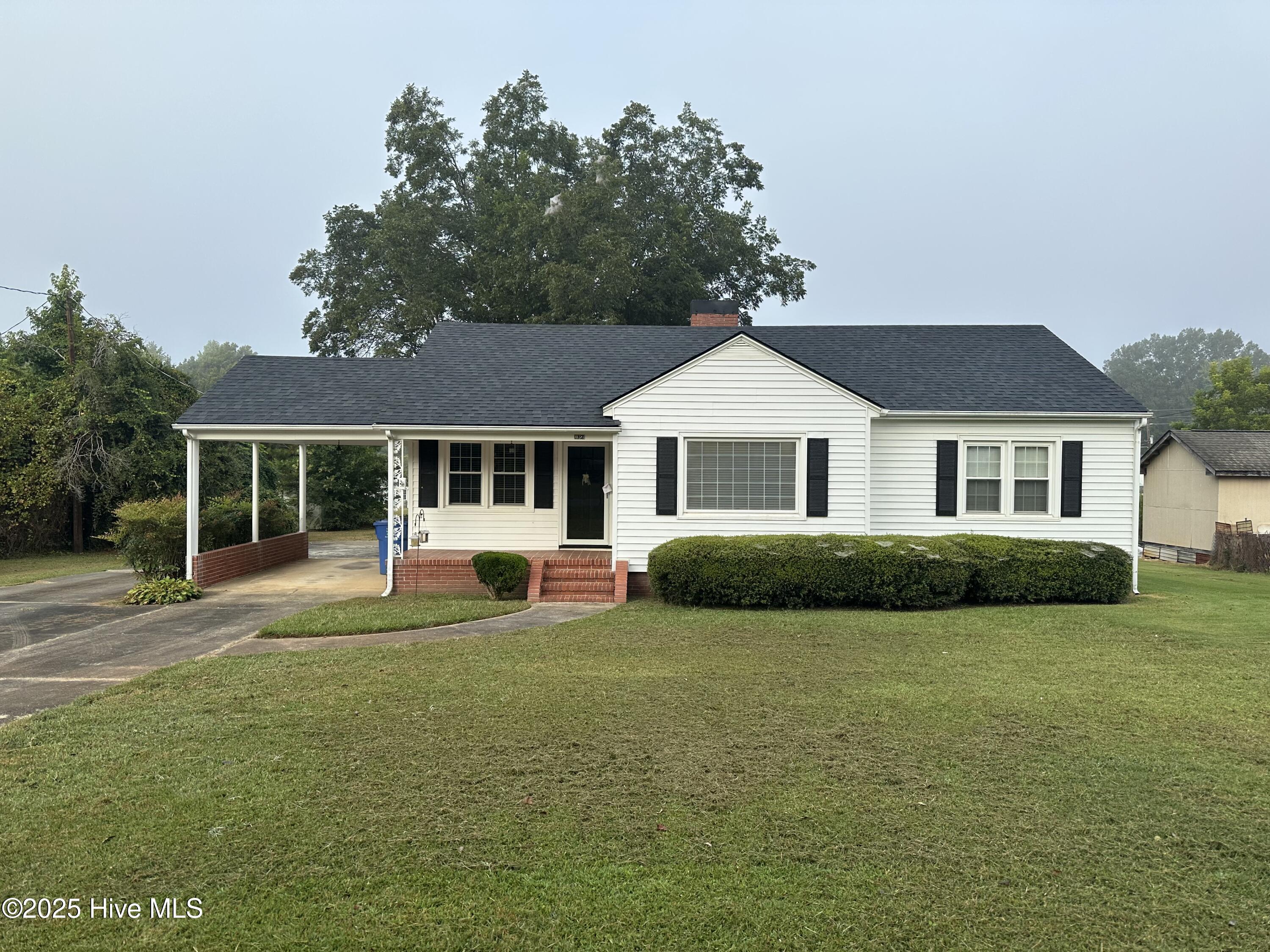 Property at 10384 Walnut Street