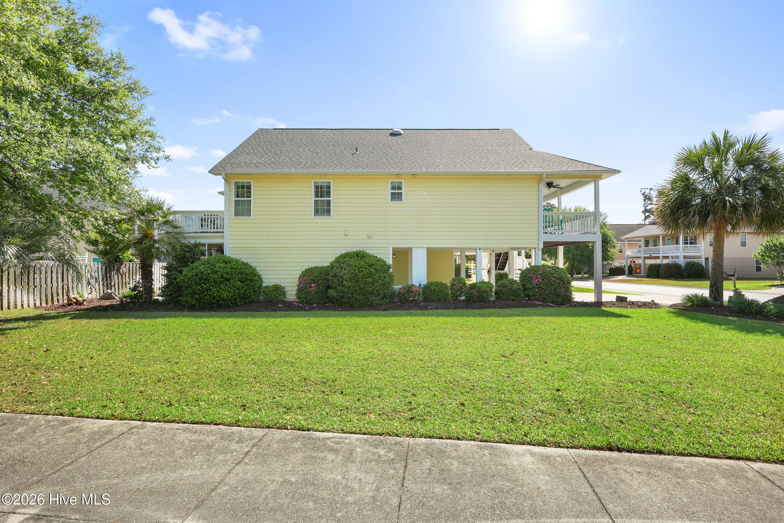 100567989 | Photo 53