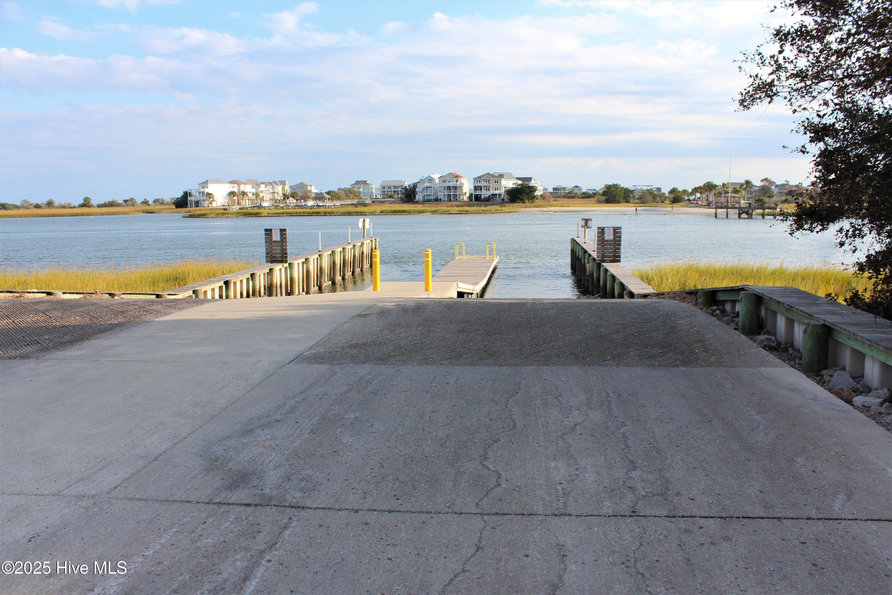 100537527 | Photo 45