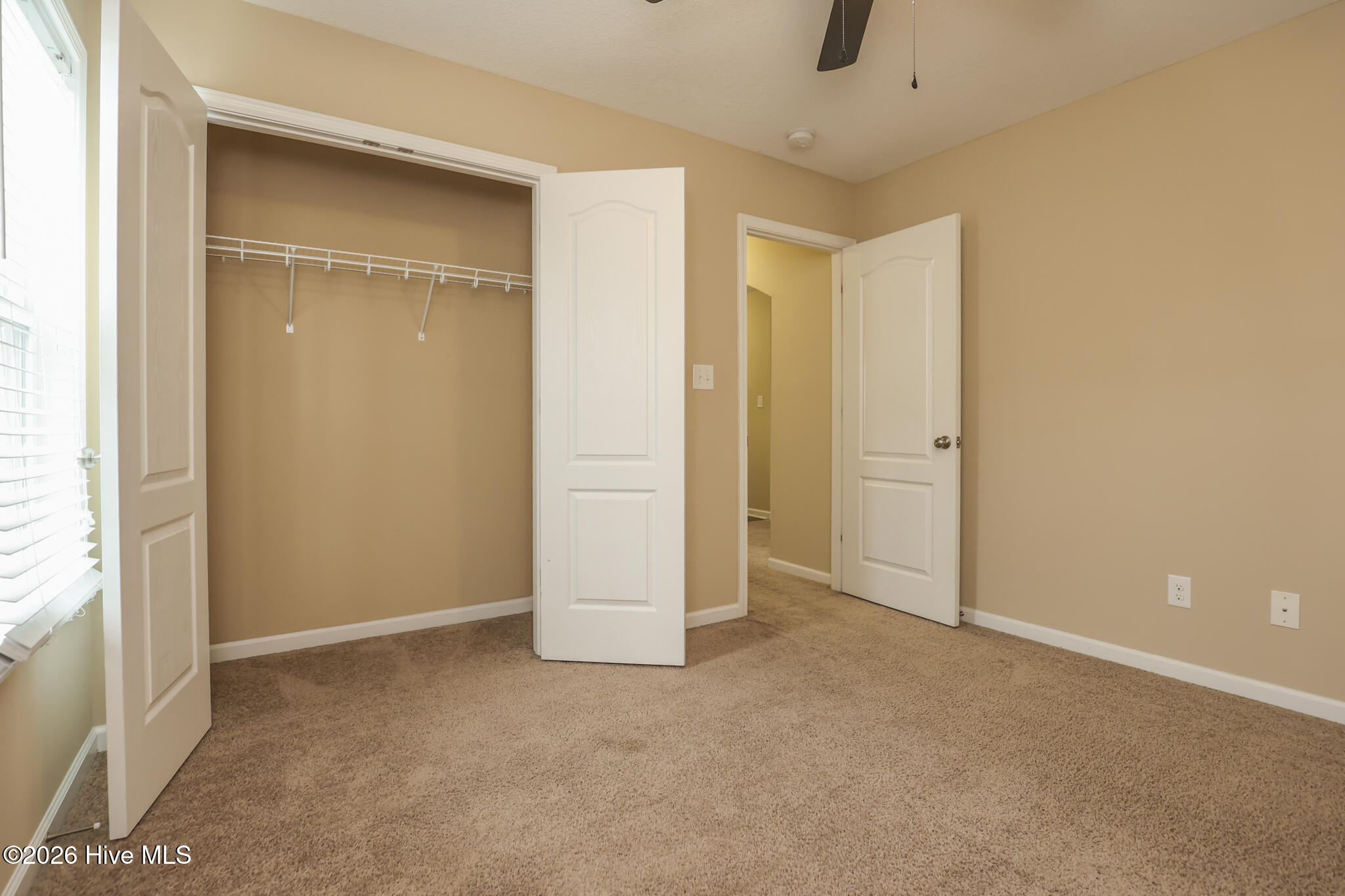 100562505 | Photo 18