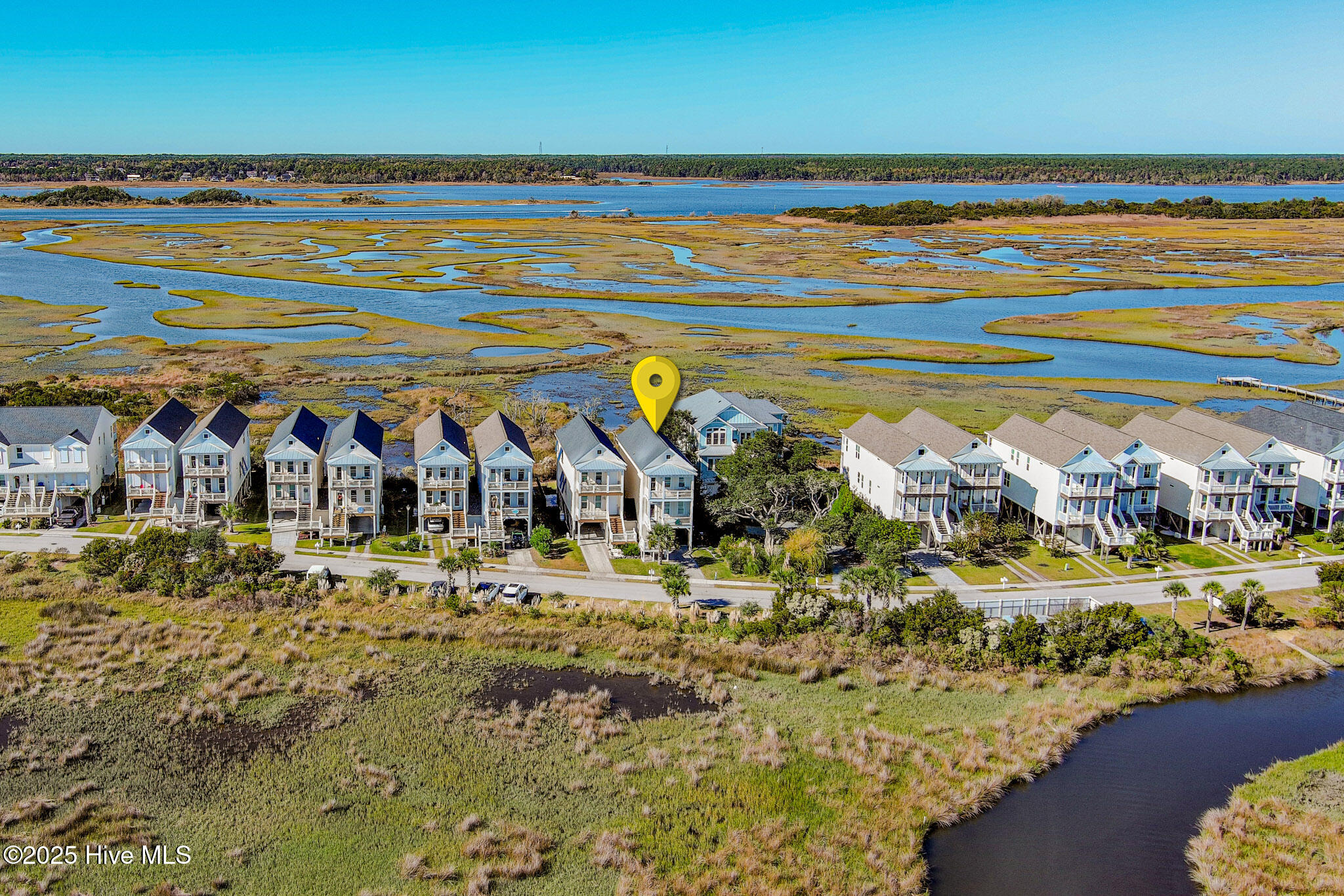 100538733 | Photo 50