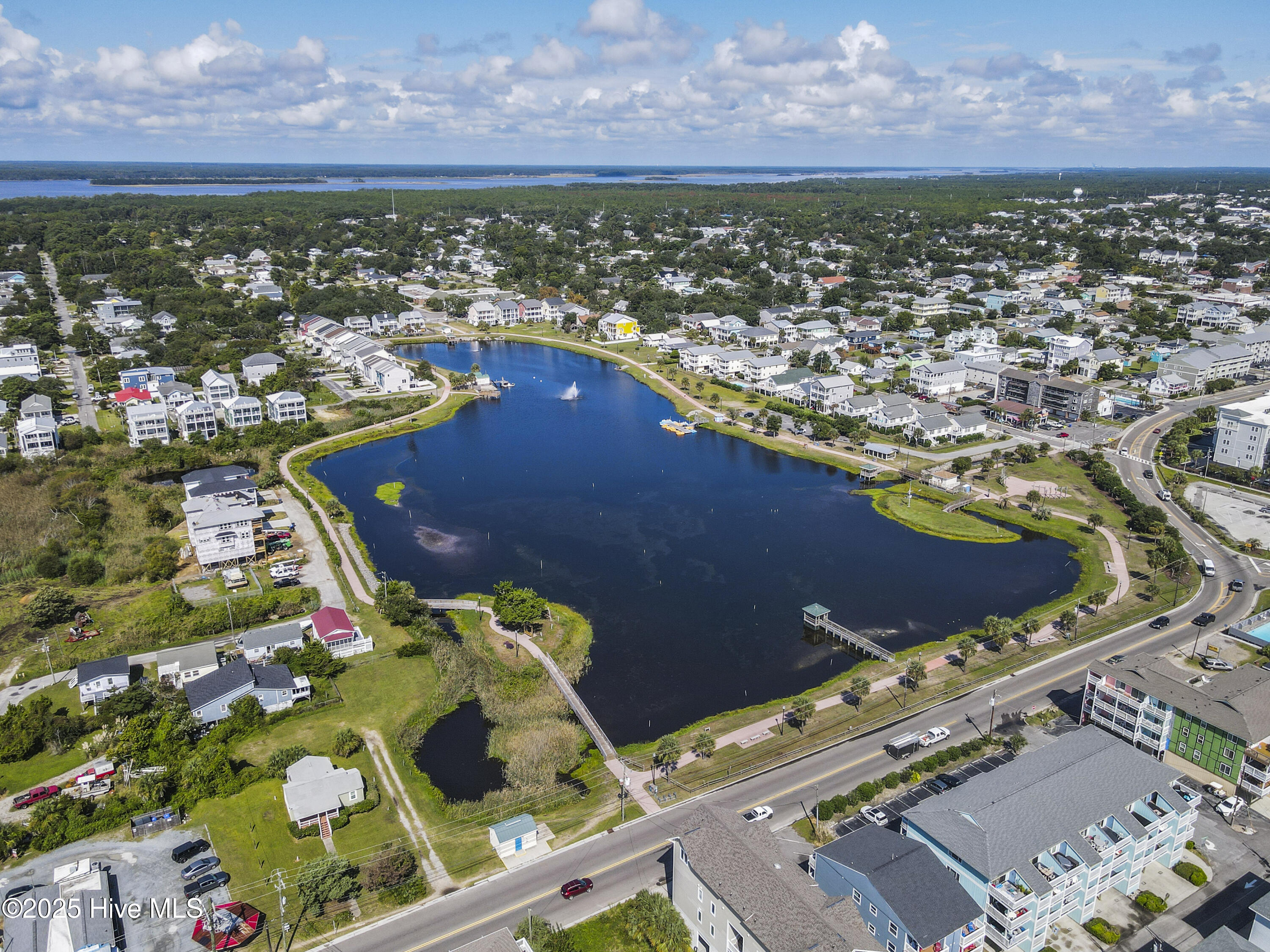 100508489 | Photo 45