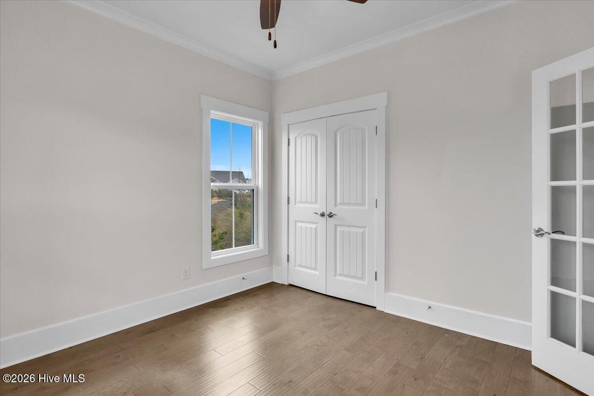 100548797 | Photo 21