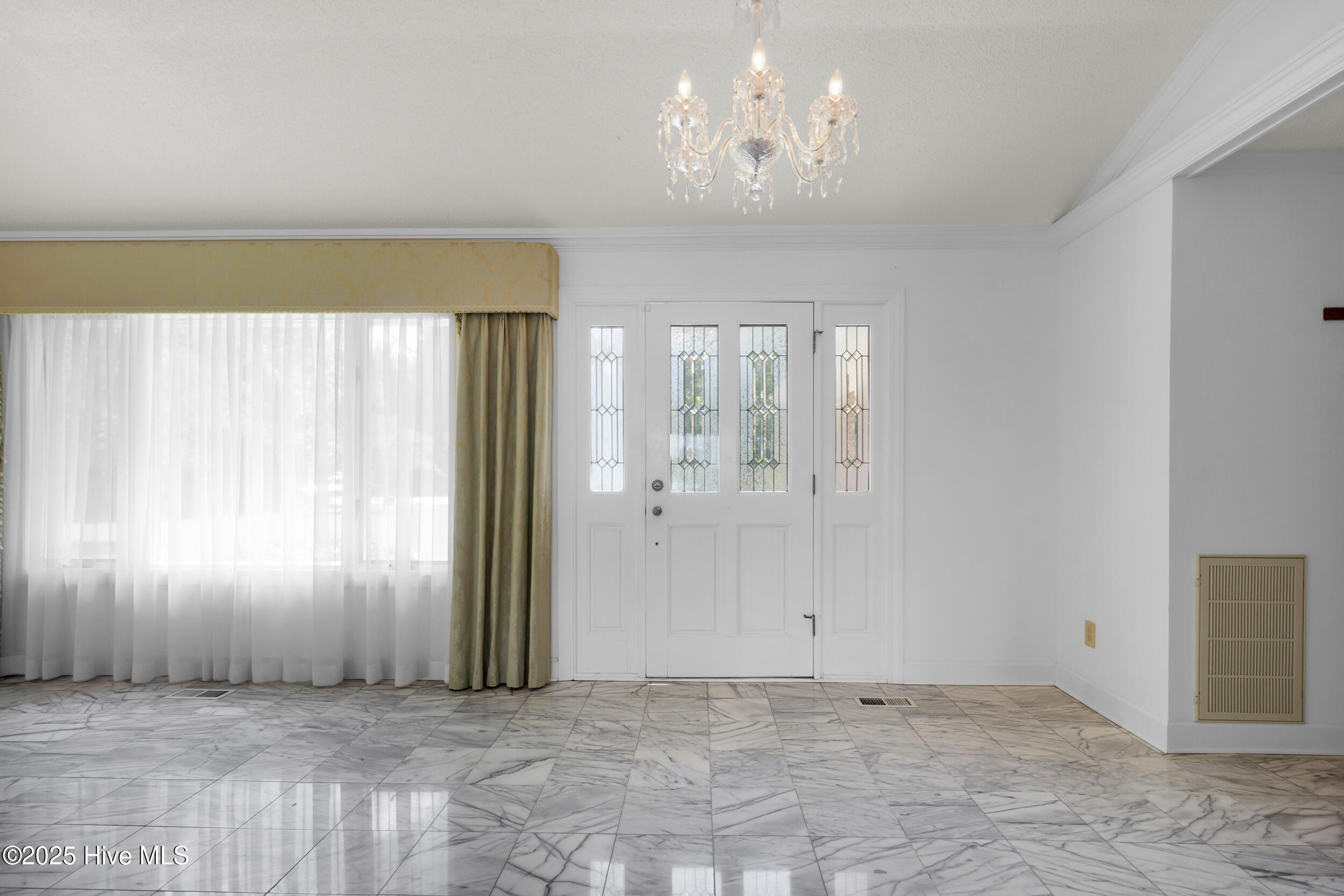 Homes for sale in New Bern, NC | 110 Balboa Ct, New Bern, NC 28560 | MLS# 100528107