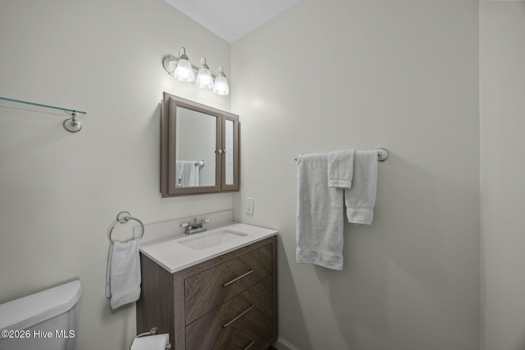 100555604 | Photo 15