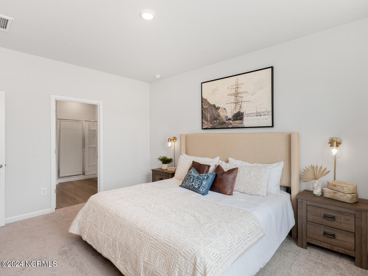 100529519 | Photo 18