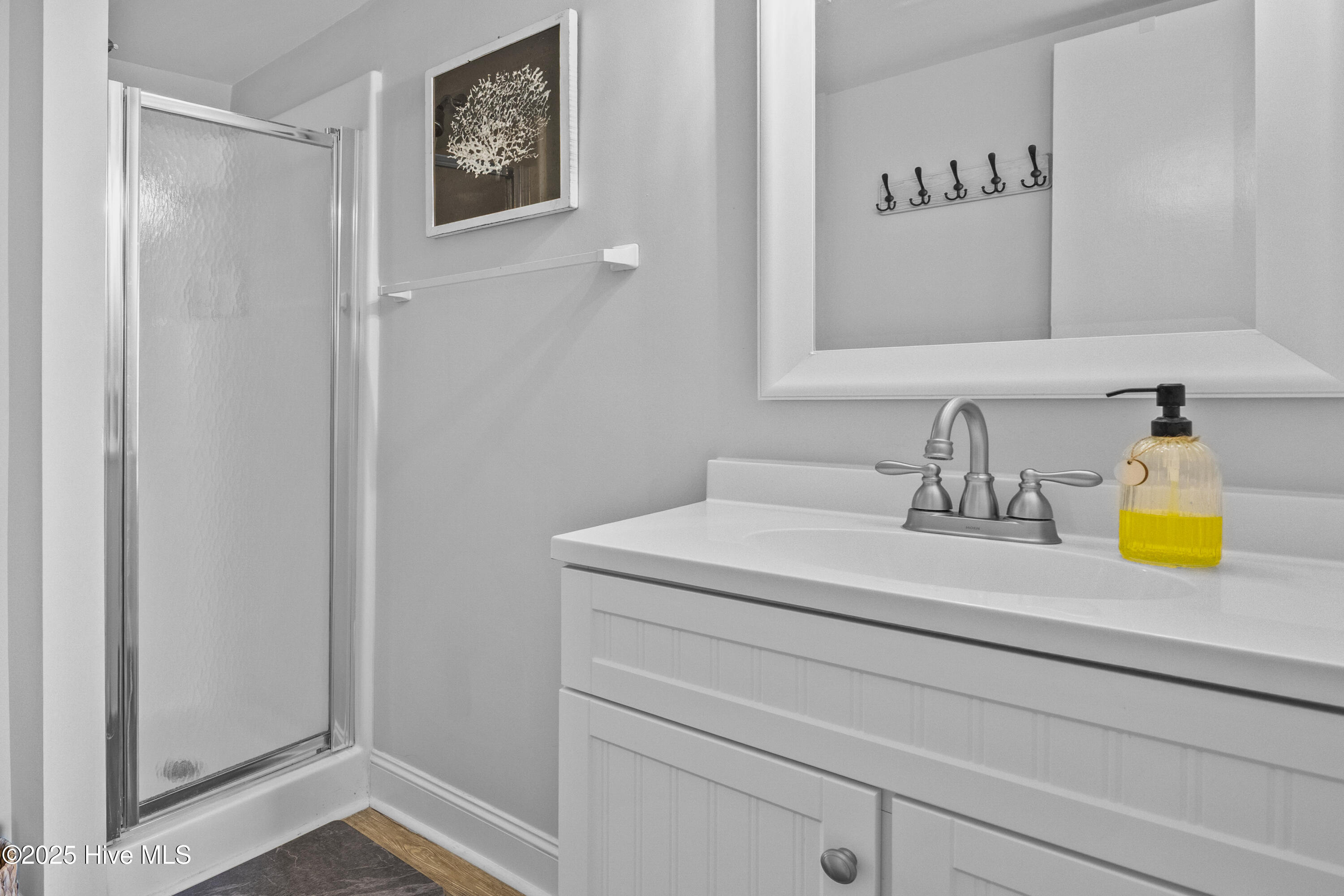 100540748 | Photo 24