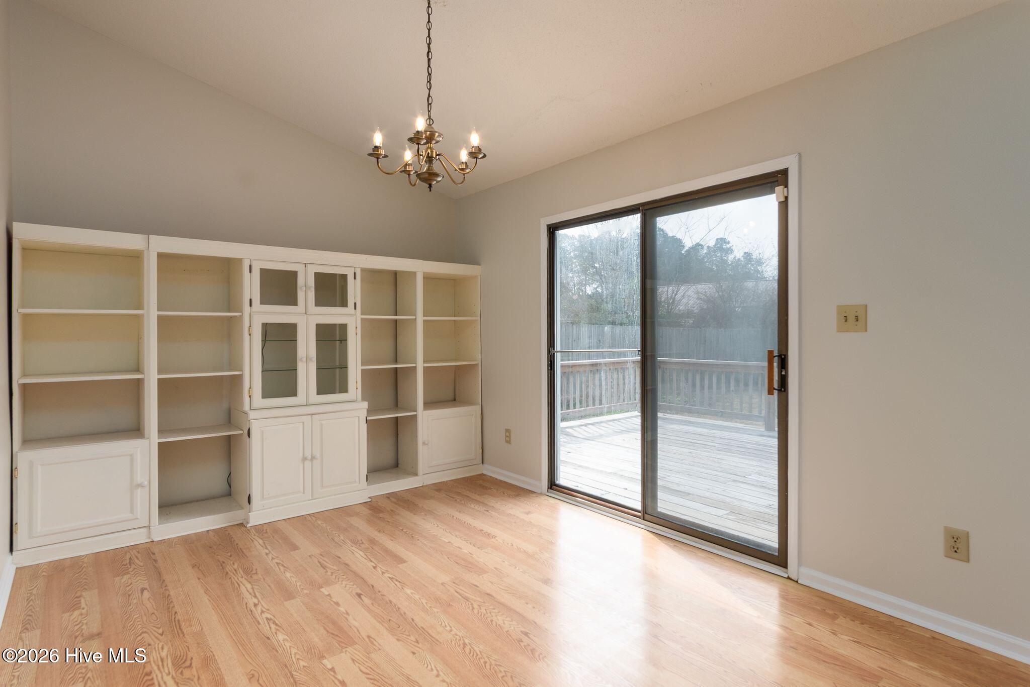 300 Quail Ridge Road, Jacksonville, NC, 28546