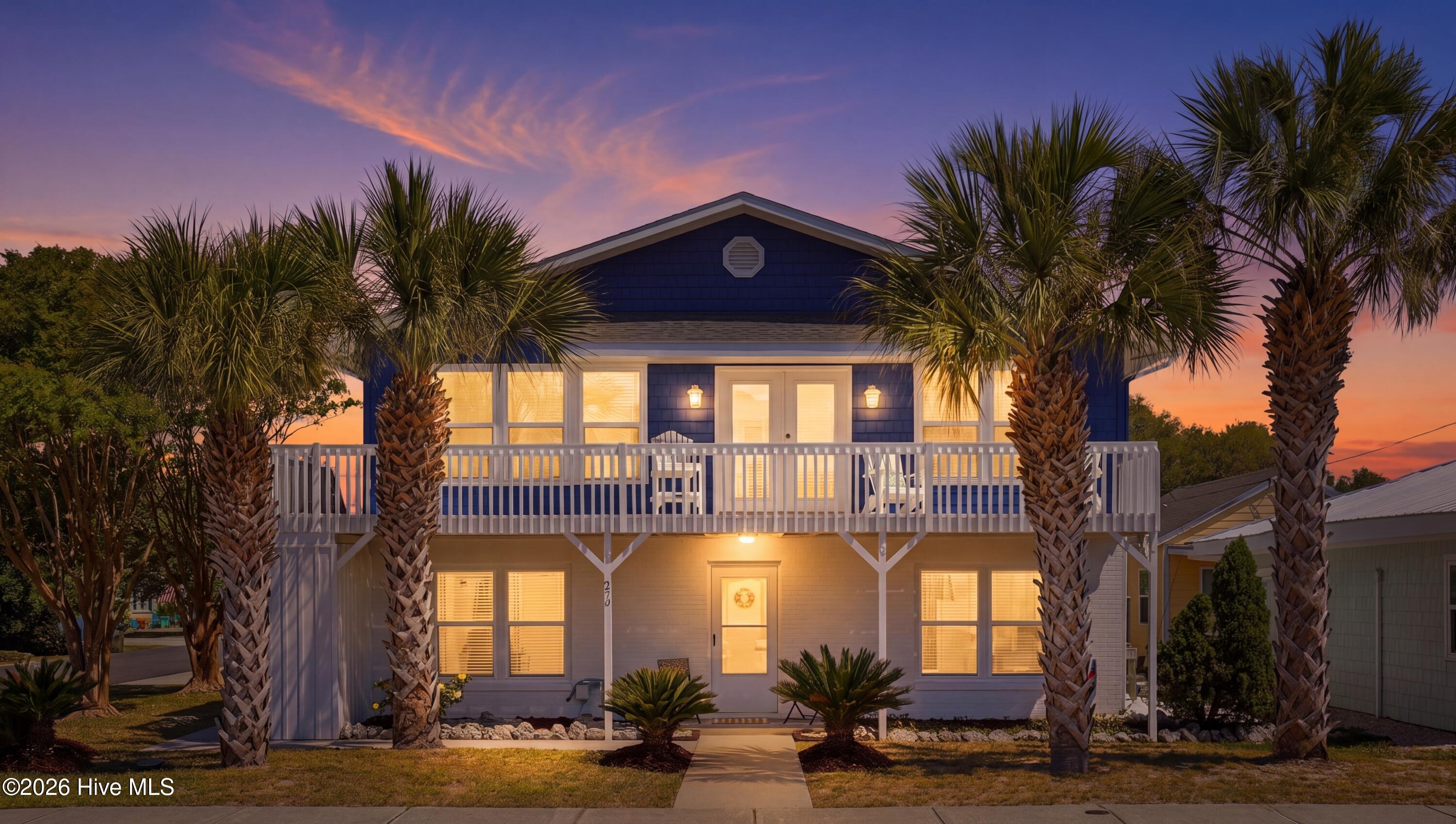 100569925 | Photo 55