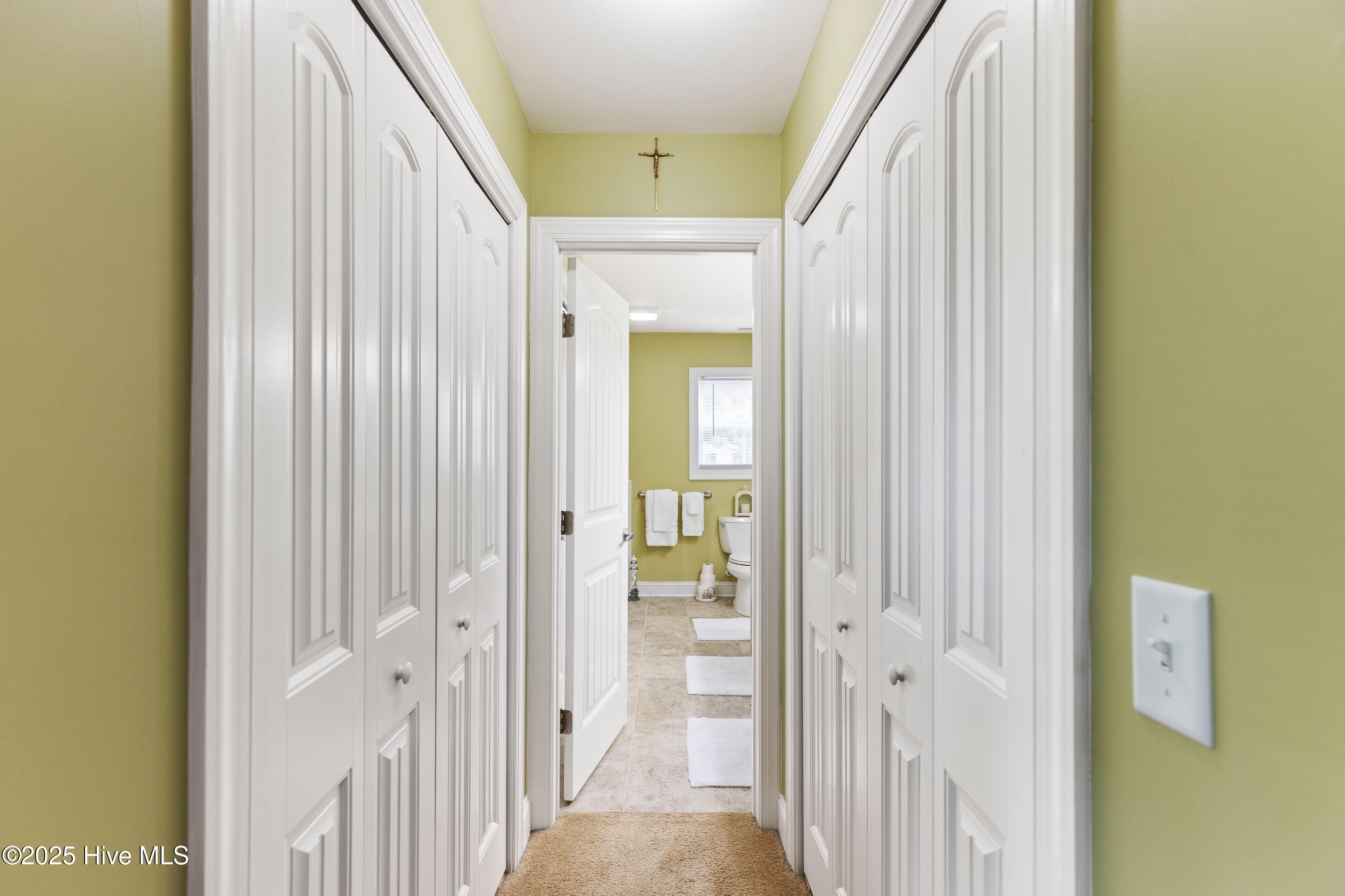 100553447 | Photo 26