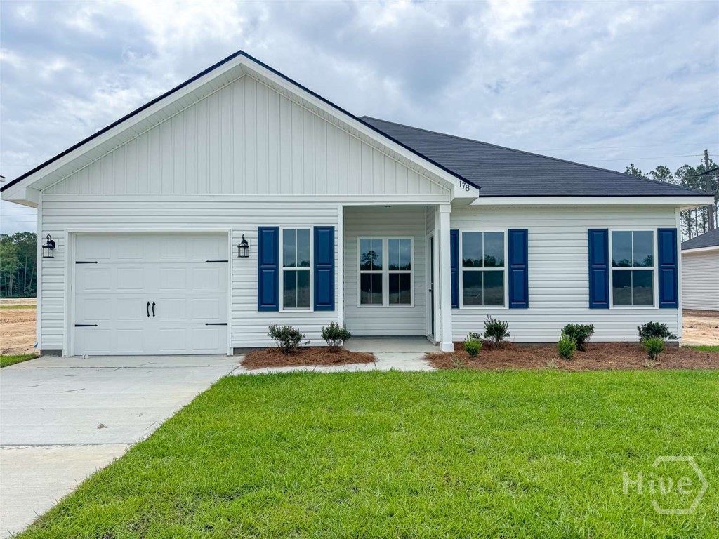Homes for sale in Ludowici, GA | 178 Calhoun Wy Ne, Ludowici, GA 31316 | MLS# SA350100
